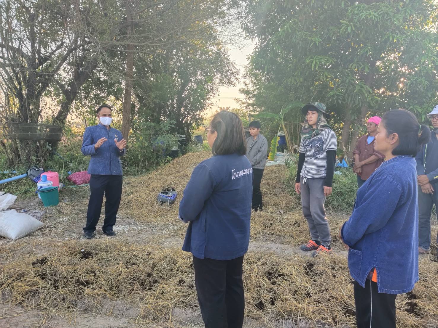 พจ.ยโสธร ลงพื้นที่อำเภอป่าติ้ว เพื่อติดตามการดำเนินงานและร่วมพบปะ ให้คำแนะนำ ในการขับเคลื่อนโครงการ “โคก หนอง นา โมเดล”