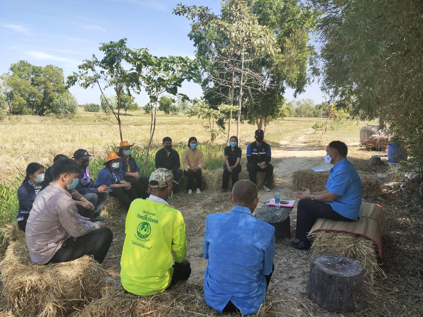 พจ.ยโสธร ลงพื้นที่อำเภอค้อวัง เพื่อติดตามการดำเนินงานและร่วม พบปะ ให้คำแนะนำ ในการขับเคลื่อนโครงการ “โคก หนอง นา โมเดล”