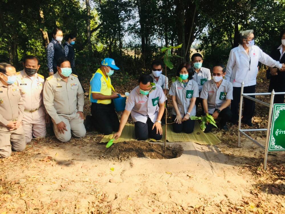 พจ.ยโสธร ร่วมกิจกรรมหน่วยแพทย์อาสาสมเด็จพระศรีนครินทราบรมราชชนนี (พอ.สว.) ร่วมกับ โครงการจังหวัดเคลื่อนที่ “เพิ่มรอยยิ้ม เติมความสุข ให้คนยโสธร” ครั้งที่ 4 ประจำปีงบประมาณ พ.ศ. 2564 จ.ยโสธร