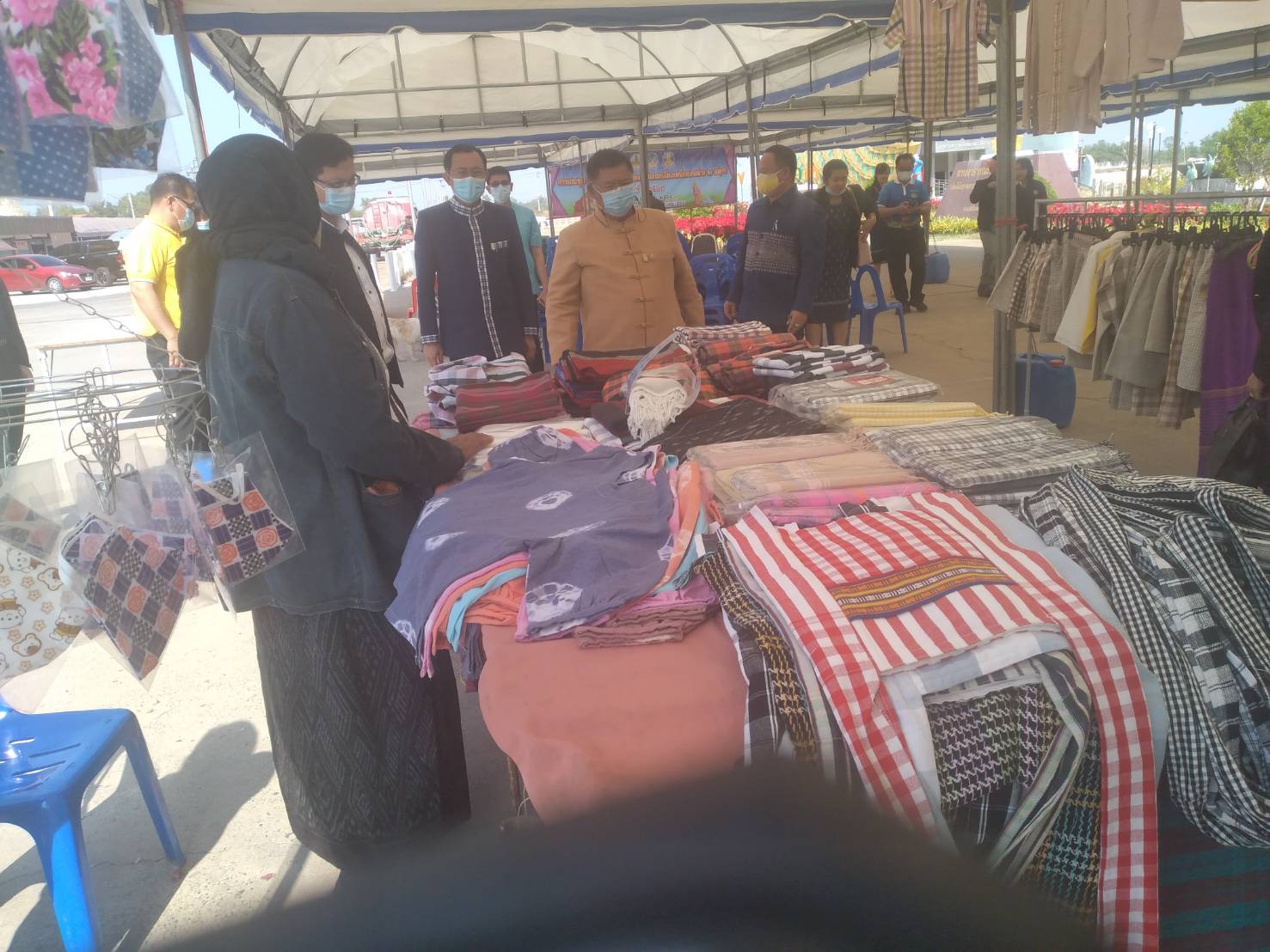 พช.ยโสธร ร่วมต้อนรับคณะผู้เข้าร่วมประชุมคณะกรรมการร่วมภาครัฐและเอกชนเพื่อแก้ไขปัญหาทางเศรษฐกิจของกลุ่มจังหวัด (กรอ.กลุ่มจังหวัด) สัญจร ที่วิมานพญาแถน