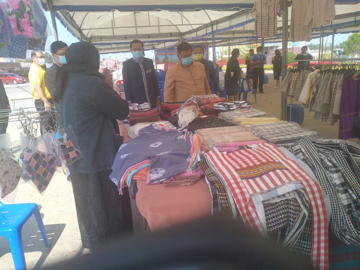 พช.ยโสธร ร่วมต้อนรับคณะผู้เข้าร่วมประชุมคณะกรรมการร่วมภาครัฐและเอกชนเพื่อแก้ไขปัญหาทางเศรษฐกิจของกลุ่มจังหวัด (กรอ.กลุ่มจังหวัด) สัญจร ที่วิมานพญาแถน