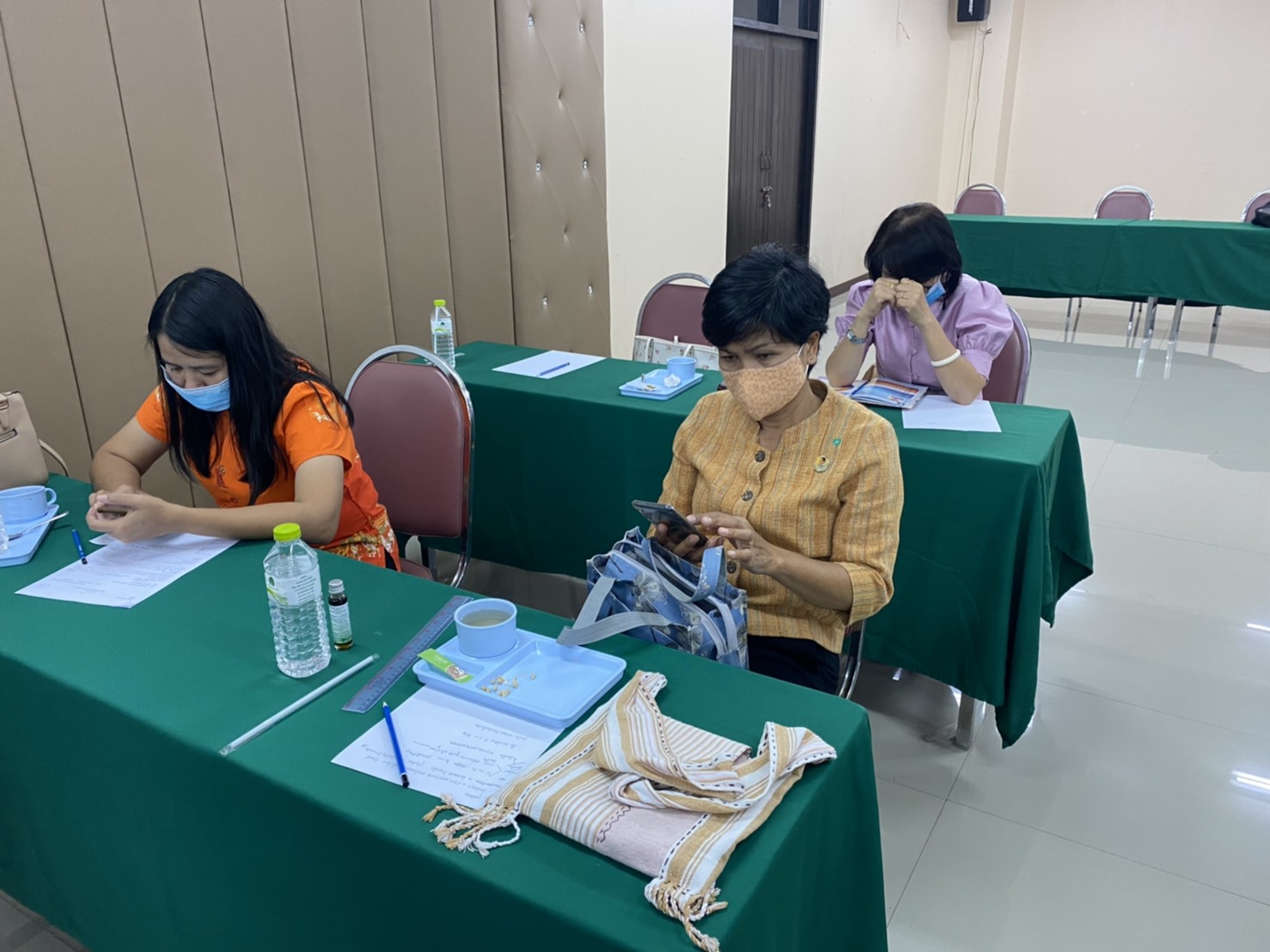 พช.ยโสธร ร่วมรับฟังการบรรยายโครงการฝึกอบรมพัฒนากรระหว่างประจำการ ด้านบริหารการเปลี่ยนแปลง ประจำปีงบประมาณ พ.ศ. 2564