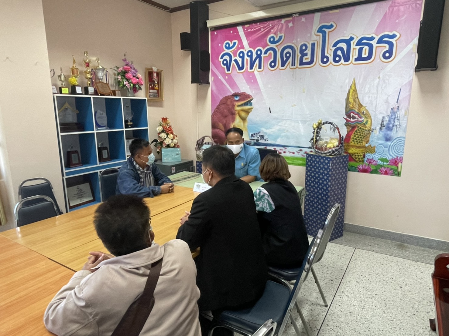 พจ.ยโสธร ร่วมประชุมให้คำแนะนำในการขับเคลื่อน ศูนย์เกษตรยั่งยืนบ้านสวาสดิ์