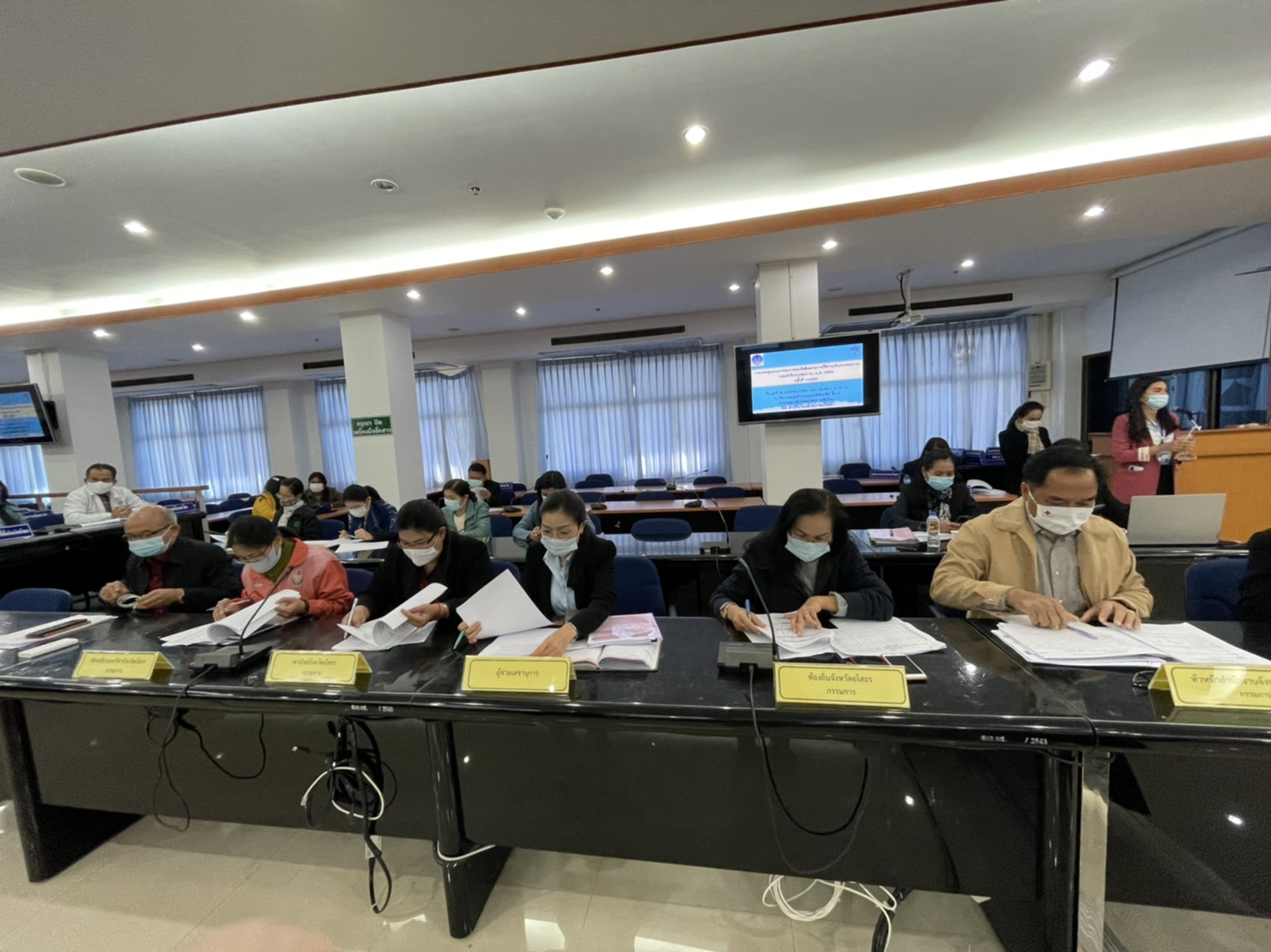 พช.ยโสธร ร่วมประชุมและชี้แจงผลการเร่งรัดติดตาม การใช้จ่ายเงินงบประมาณรายจ่าย ปี 2564