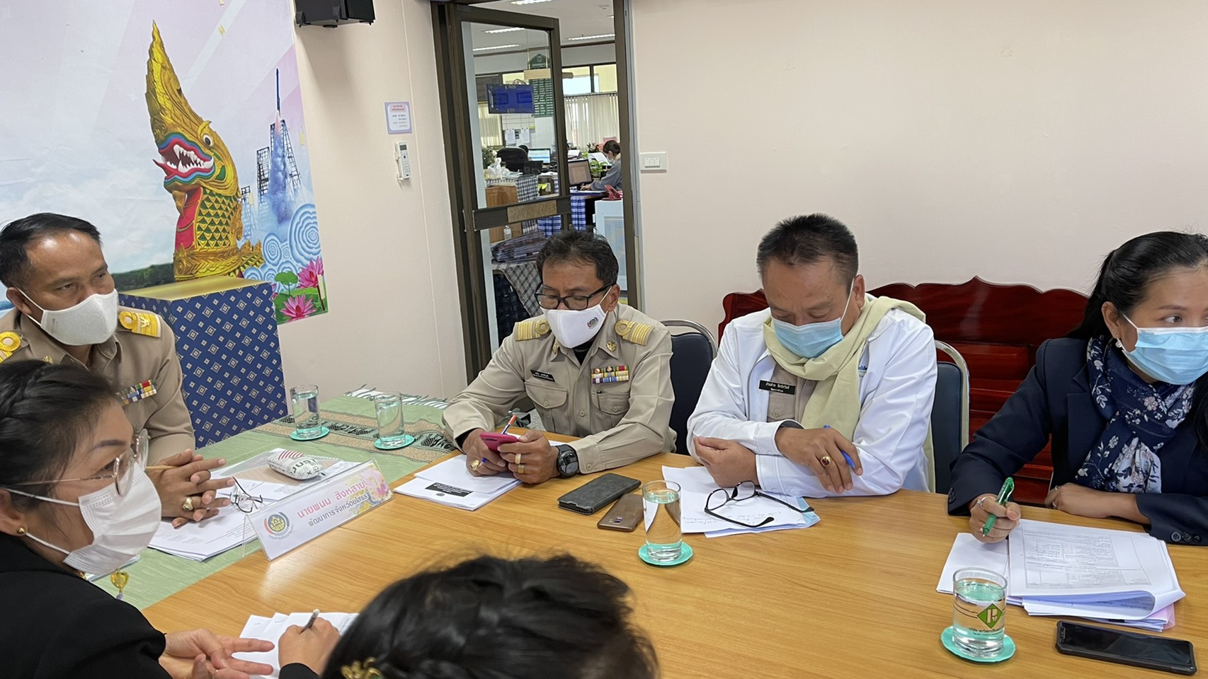 พช.ยโสธร ร่วมกับ สนง.คลังจ.ยโสธร ร่วมปรึกษาหารือแนวทาง การพัฒนาผู้ประกอบการ OTOP และ “โคก หนอง นา โมเดล” จ.ยโสธร