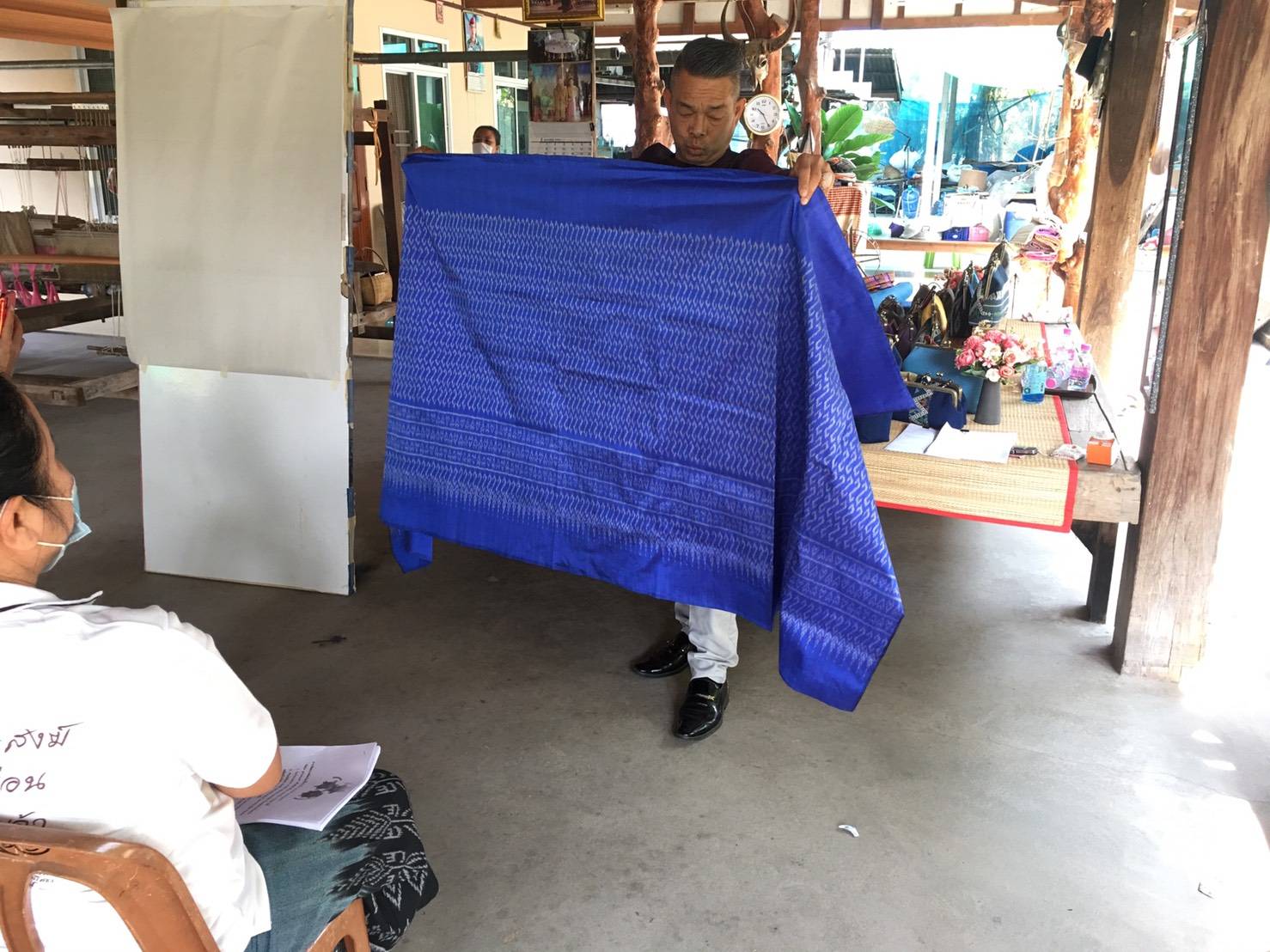 พช.ยโสธร ติดตามการขับเคลื่อนกิจกรรมการประชาสัมพันธ์ “ผ้าไทยใส่ให้สนุก”  ตามพระดำริสมเด็จพระเจ้าลูกเธอ เจ้าฟ้าสิริวัณณวรี นารีรัตนราชกัญญา เนื่องในโอกาสวันคล้ายวันประสูติ 8 มกราคม 2564