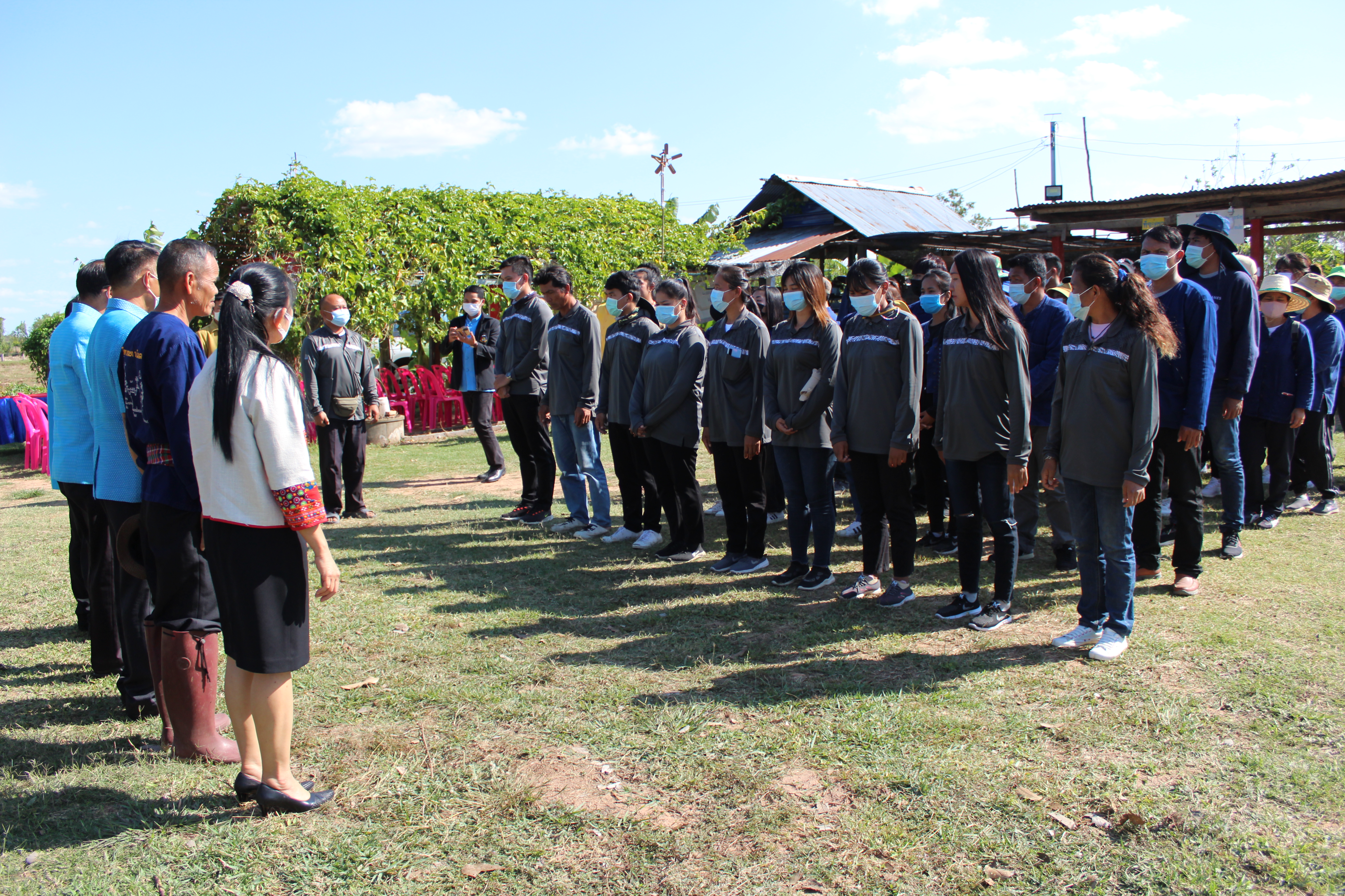 ผู้ตรวจราชการกรมการพัฒนาชุมชน ลงพื้นที่ติดตามและให้กำลังใจนักพัฒนาพื้นที่ต้นแบ (นพต.) จังหวัดยโสธร