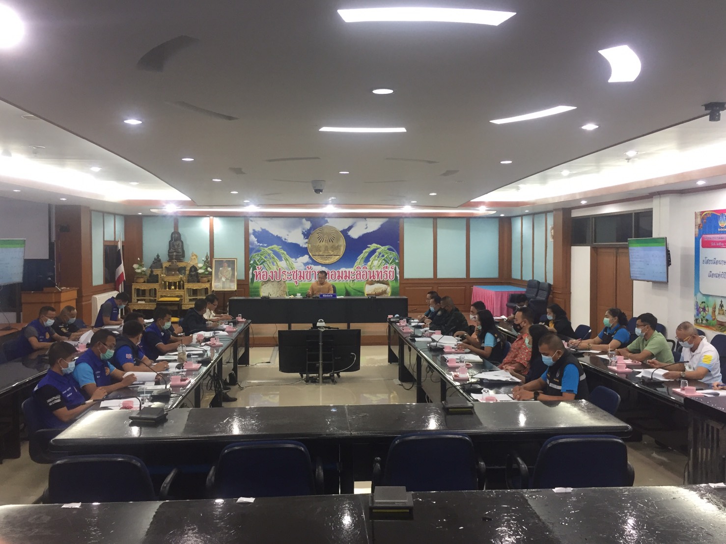 พช.ยโสธร ร่วประชุมคณะทำงานโต๊ะข่าวเพื่อเฝ้าระวังปัญหายาเสพติดระดับพื้นที่จังหวัดยโสธร