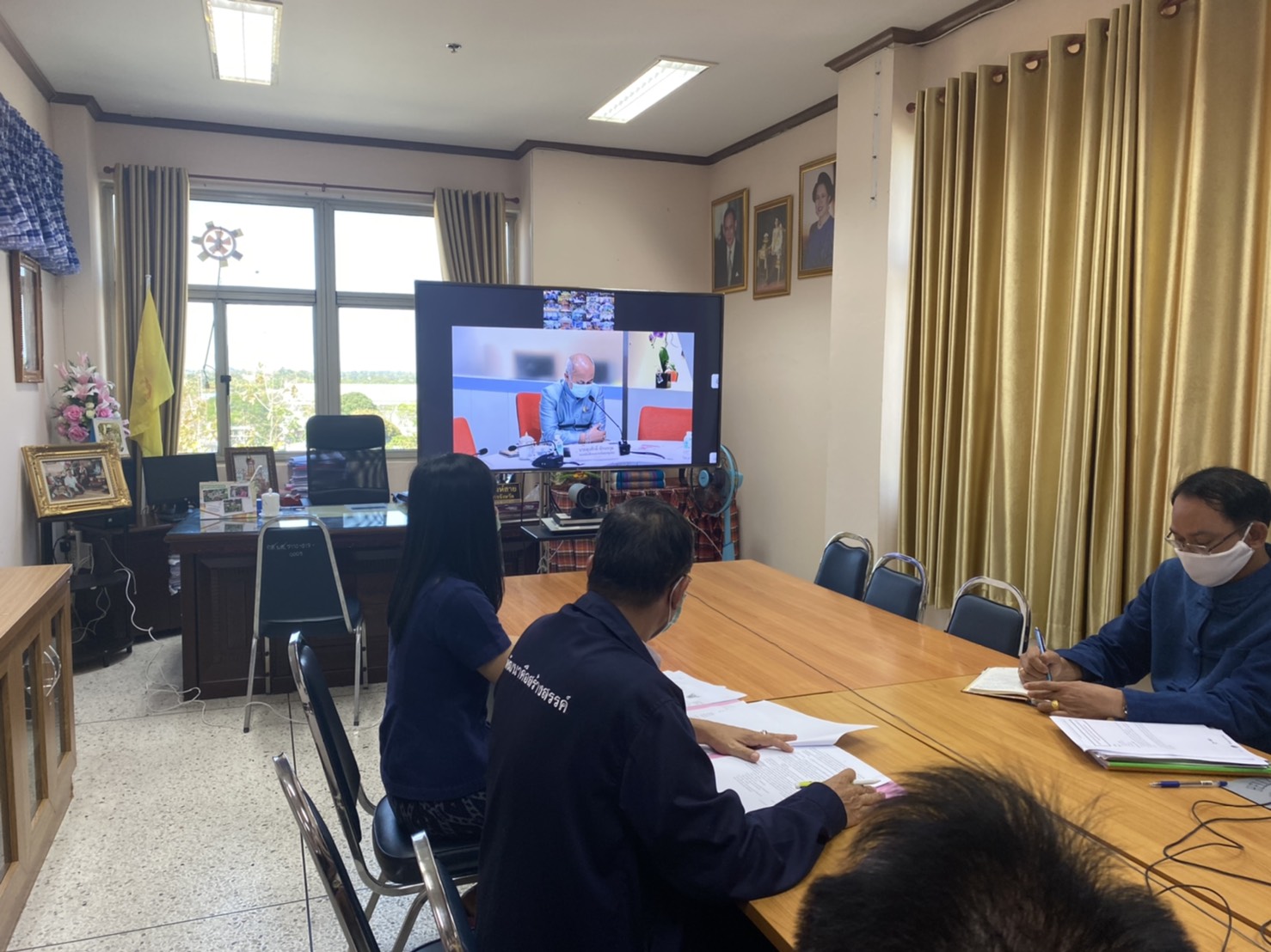  พช.ยโสธร เสริมทัพนักประชาสัมพันธ์ด้วยการฝึกอบรมการเขียนข่าว เพื่อเสริมสร้างภาพลักษณ์กรมการพัฒนาชุมชน ผ่านระบบวีดิทัศน์ทางไกล (Video Conference)