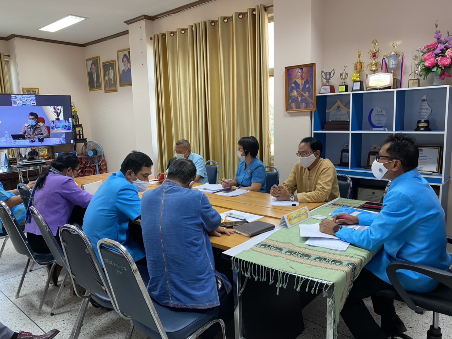 พช.ยโสธร ร่วมรับฟังการประชุมกรมการพัฒนาชุมชน ครั้งที่ 2/2564 ผ่านระบบวีดีทัศน์ทางไกล Video Conference 