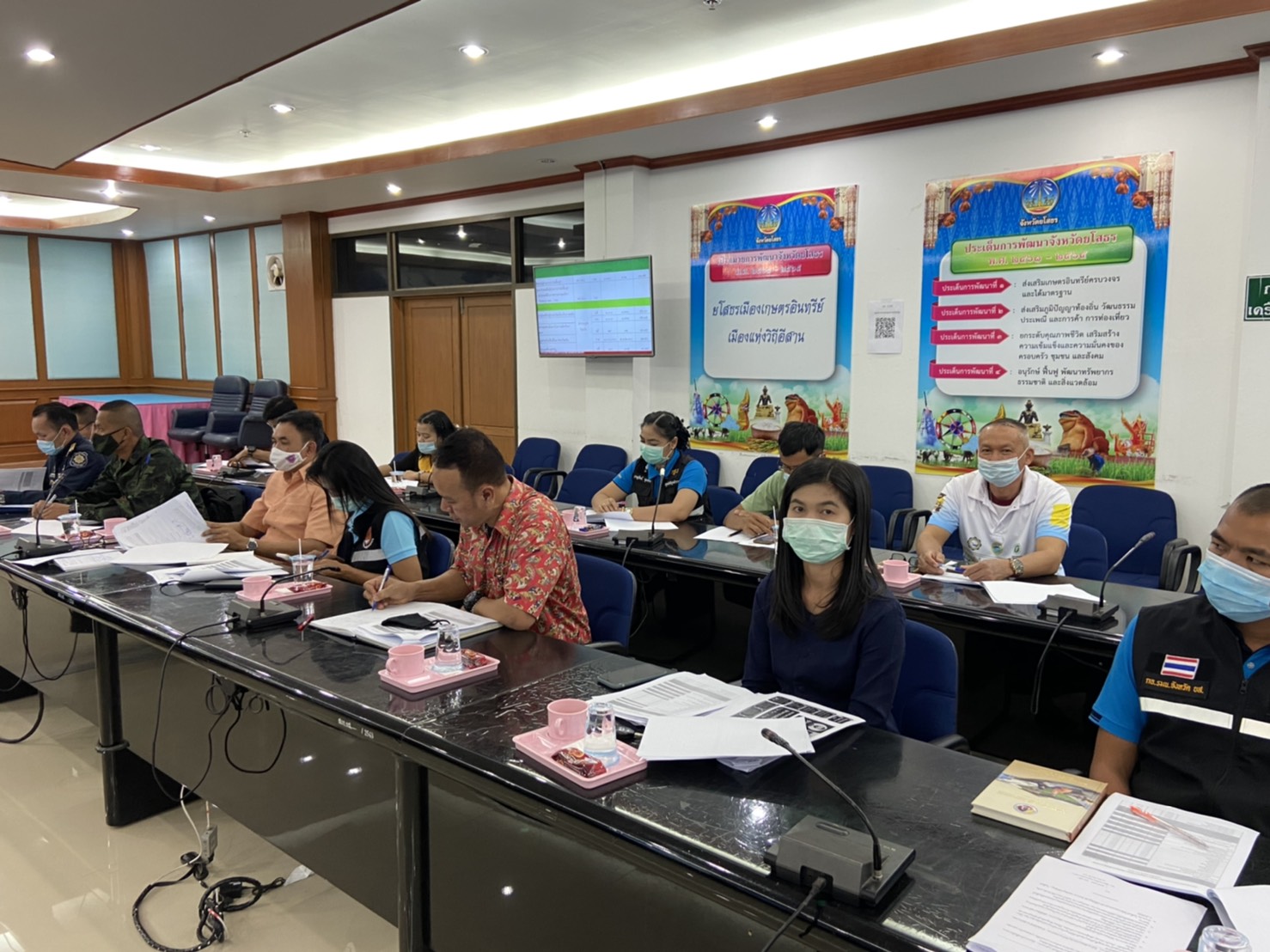 พช.ยโสธร ร่วประชุมคณะทำงานโต๊ะข่าวเพื่อเฝ้าระวังปัญหายาเสพติดระดับพื้นที่จังหวัดยโสธร