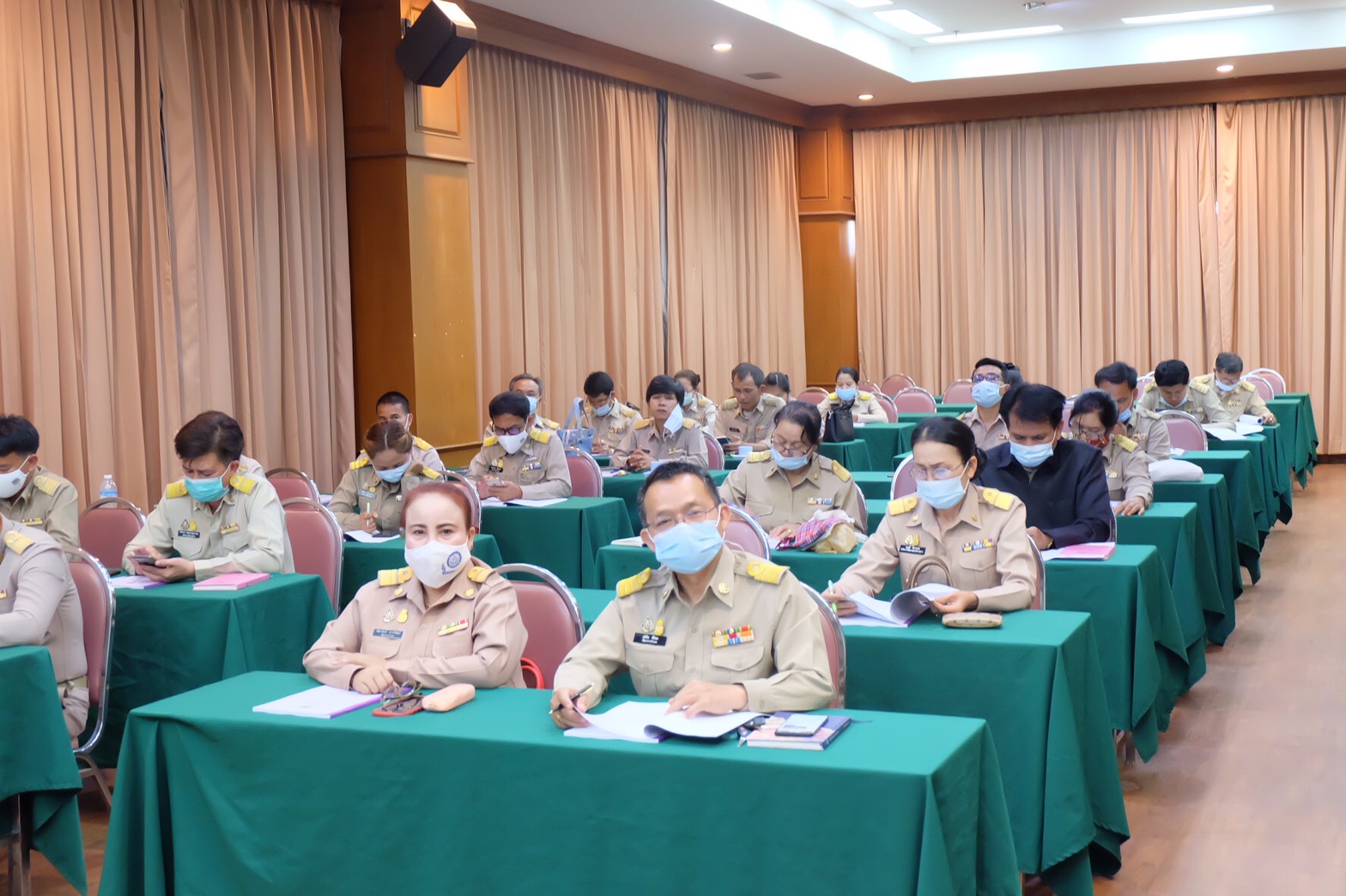 พช.ยโสธร ประชุมเชิงปฏิบัติการ การดำเนินงานตามมาตรการปรับปรุงประสิทธิภาพในการปฏิบัติราชการของกรมการพัฒนาชุมชน ประจำปีงบประมาณ พ.ศ. 2564