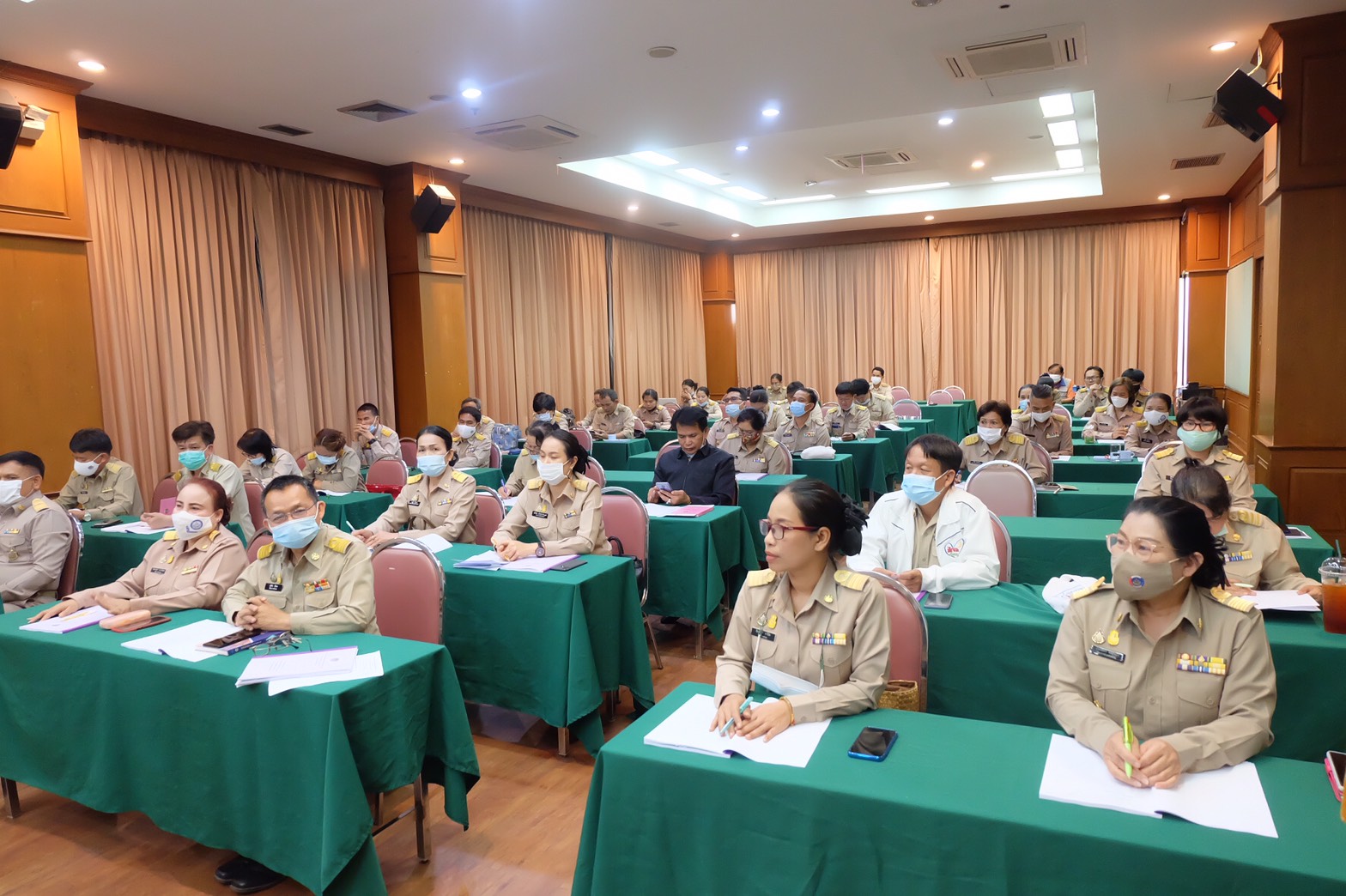 พช.ยโสธร ประชุมเชิงปฏิบัติการ การดำเนินงานตามมาตรการปรับปรุงประสิทธิภาพในการปฏิบัติราชการของกรมการพัฒนาชุมชน ประจำปีงบประมาณ พ.ศ. 2564