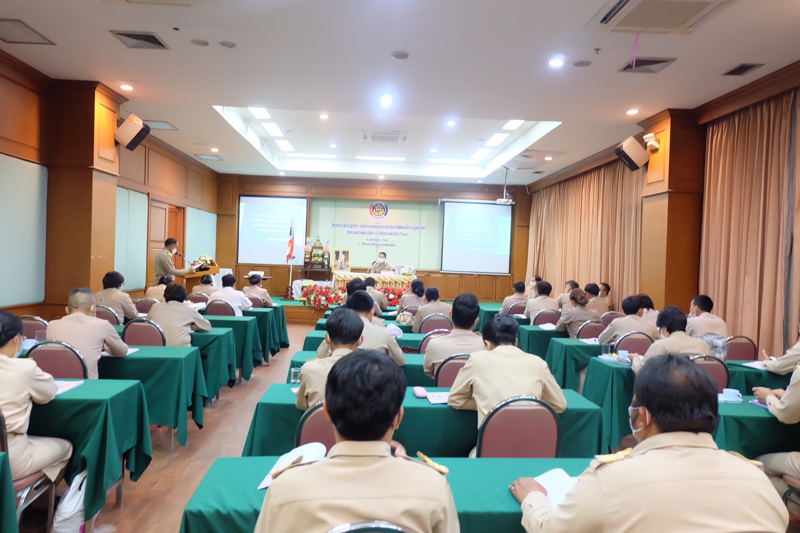 พช.ยโสธร ประชุมเชิงปฏิบัติการ การดำเนินงานตามมาตรการปรับปรุงประสิทธิภาพในการปฏิบัติราชการของกรมการพัฒนาชุมชน ประจำปีงบประมาณ พ.ศ. 2564