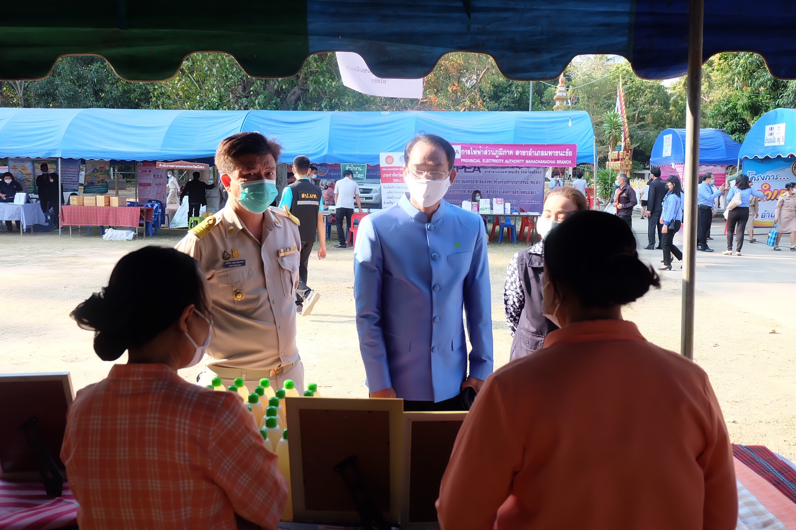 พช.ยโสธร ร่วมกิจกรรมหน่วยแพทย์อาสาสมเด็จพระศรีนครินทราบรมราชชนนี (พอ.สว.)                           ร่วมกับ โครงการจังหวัดเคลื่อนที่ “เพิ่มรอยยิ้ม เติมความสุข ให้คนยโสธร” ครั้งที่ 5 ประจำปีงบประมาณ พ.ศ. 2564 จังหวัดยโสธร