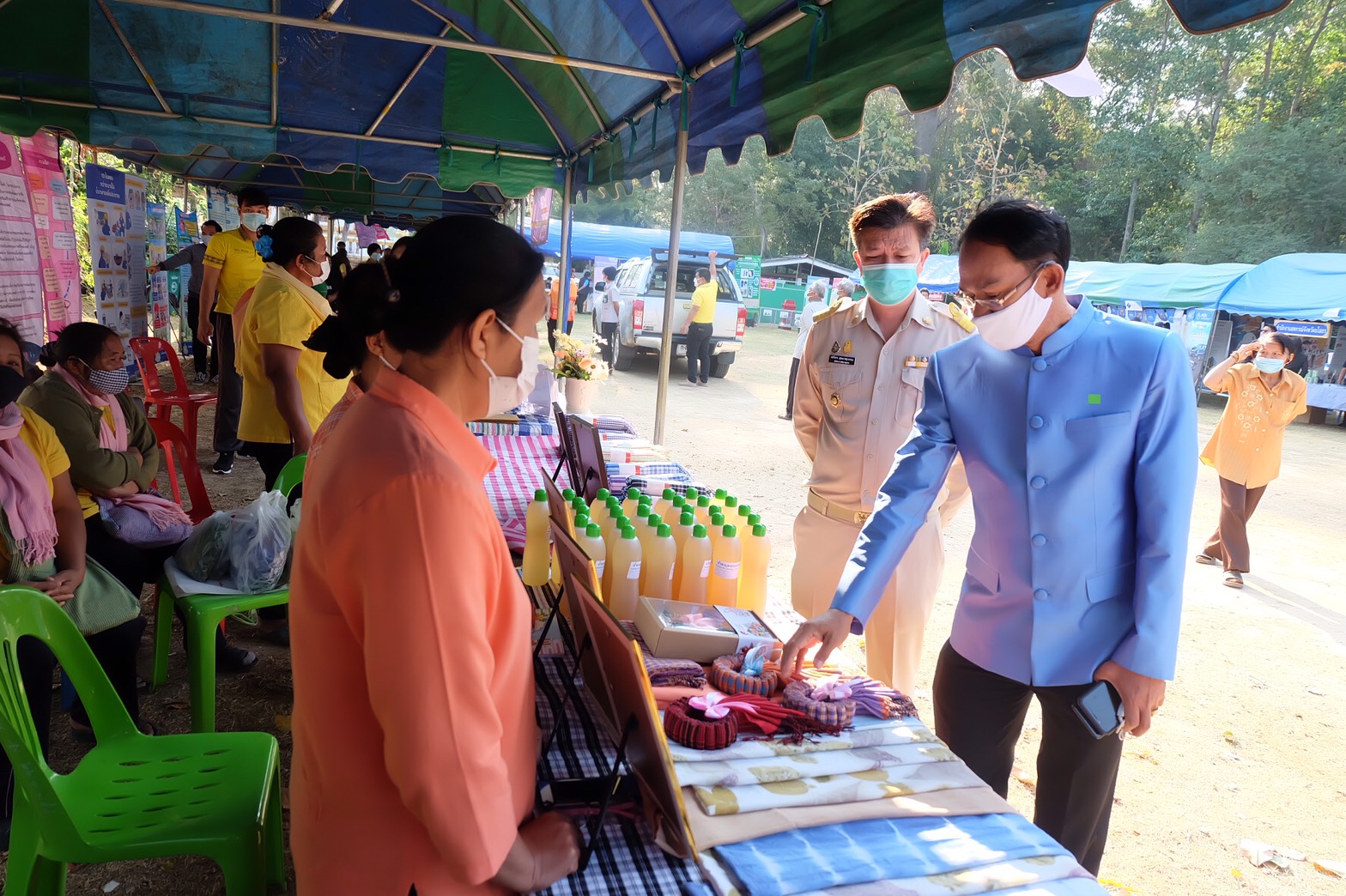 พช.ยโสธร ร่วมกิจกรรมหน่วยแพทย์อาสาสมเด็จพระศรีนครินทราบรมราชชนนี (พอ.สว.)                           ร่วมกับ โครงการจังหวัดเคลื่อนที่ “เพิ่มรอยยิ้ม เติมความสุข ให้คนยโสธร” ครั้งที่ 5 ประจำปีงบประมาณ พ.ศ. 2564 จังหวัดยโสธร