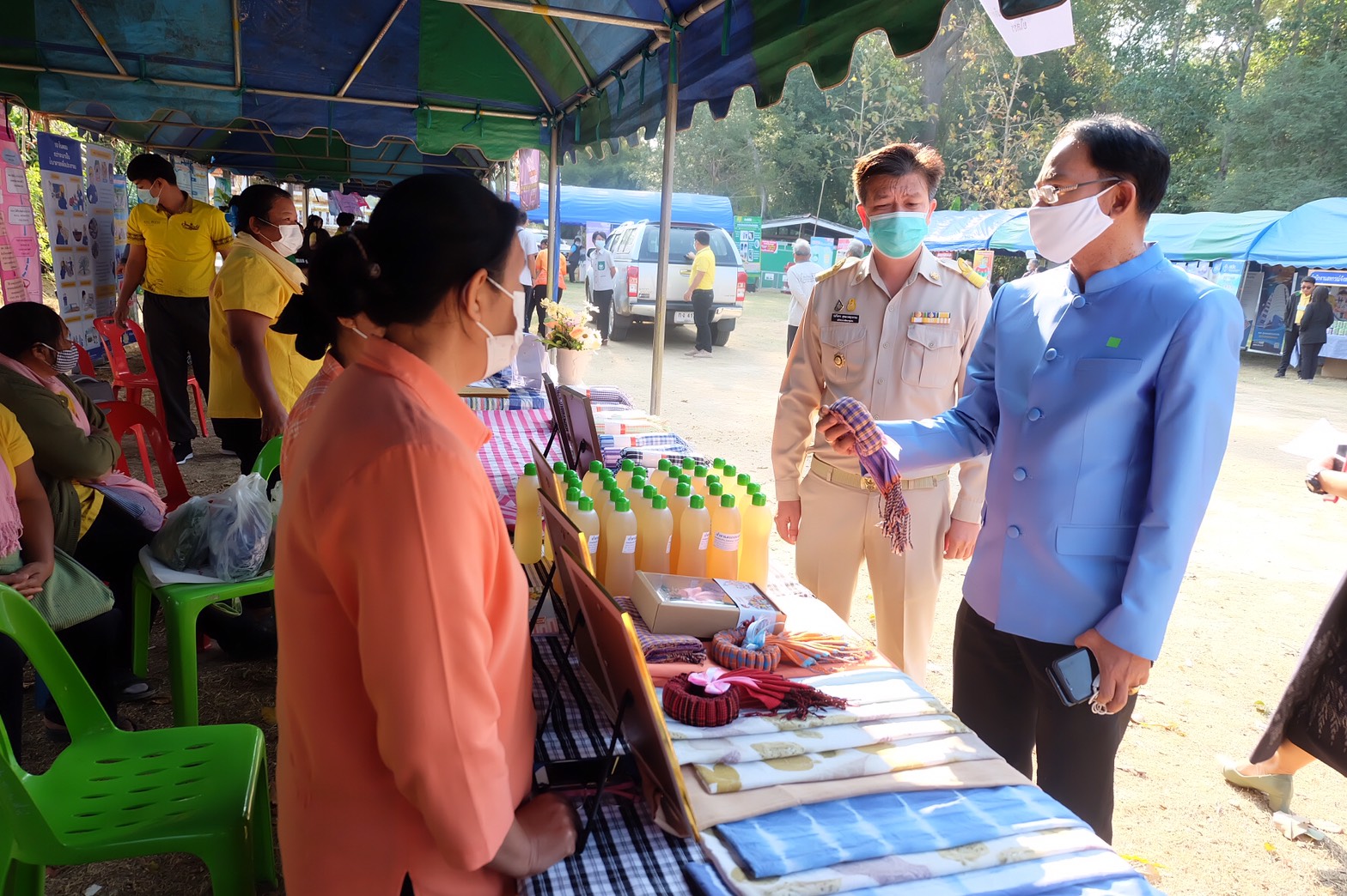 พช.ยโสธร ร่วมกิจกรรมหน่วยแพทย์อาสาสมเด็จพระศรีนครินทราบรมราชชนนี (พอ.สว.)                           ร่วมกับ โครงการจังหวัดเคลื่อนที่ “เพิ่มรอยยิ้ม เติมความสุข ให้คนยโสธร” ครั้งที่ 5 ประจำปีงบประมาณ พ.ศ. 2564 จังหวัดยโสธร