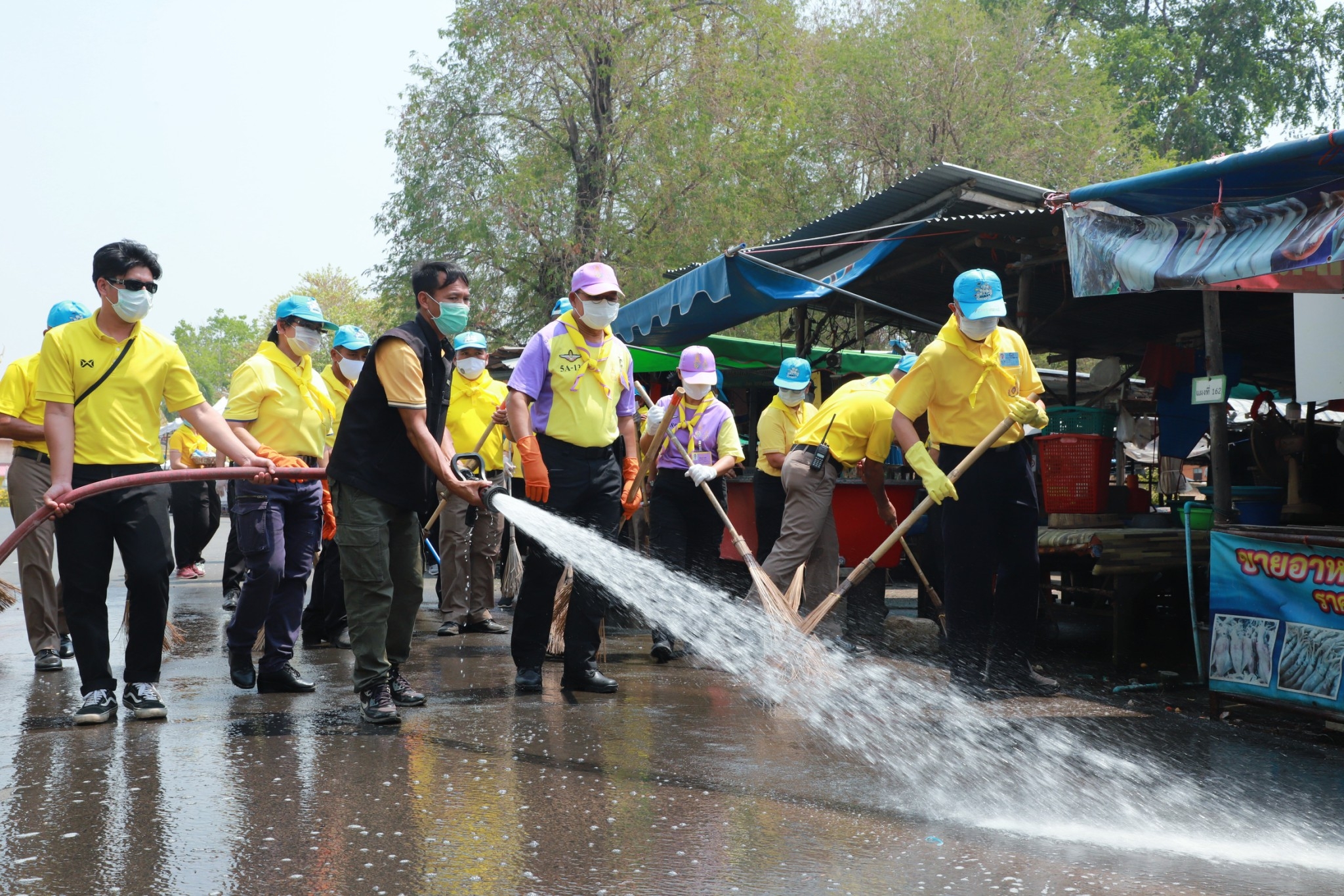พช.ยโสธรร่วมรัฐพิธี “วันที่ระลึกพระบาทสมเด็จพระนั่งเกล้าเจ้าอยู่หัว พระมหาเจษฎาราชเจ้า” ประจำปี 2564 และร่วมกิจกรรมจิตอาสาพัฒนา เนื่องในวันที่ระลึกพระบาทสมเด็จพระนั่งเกล้าเจ้าอยู่หัว