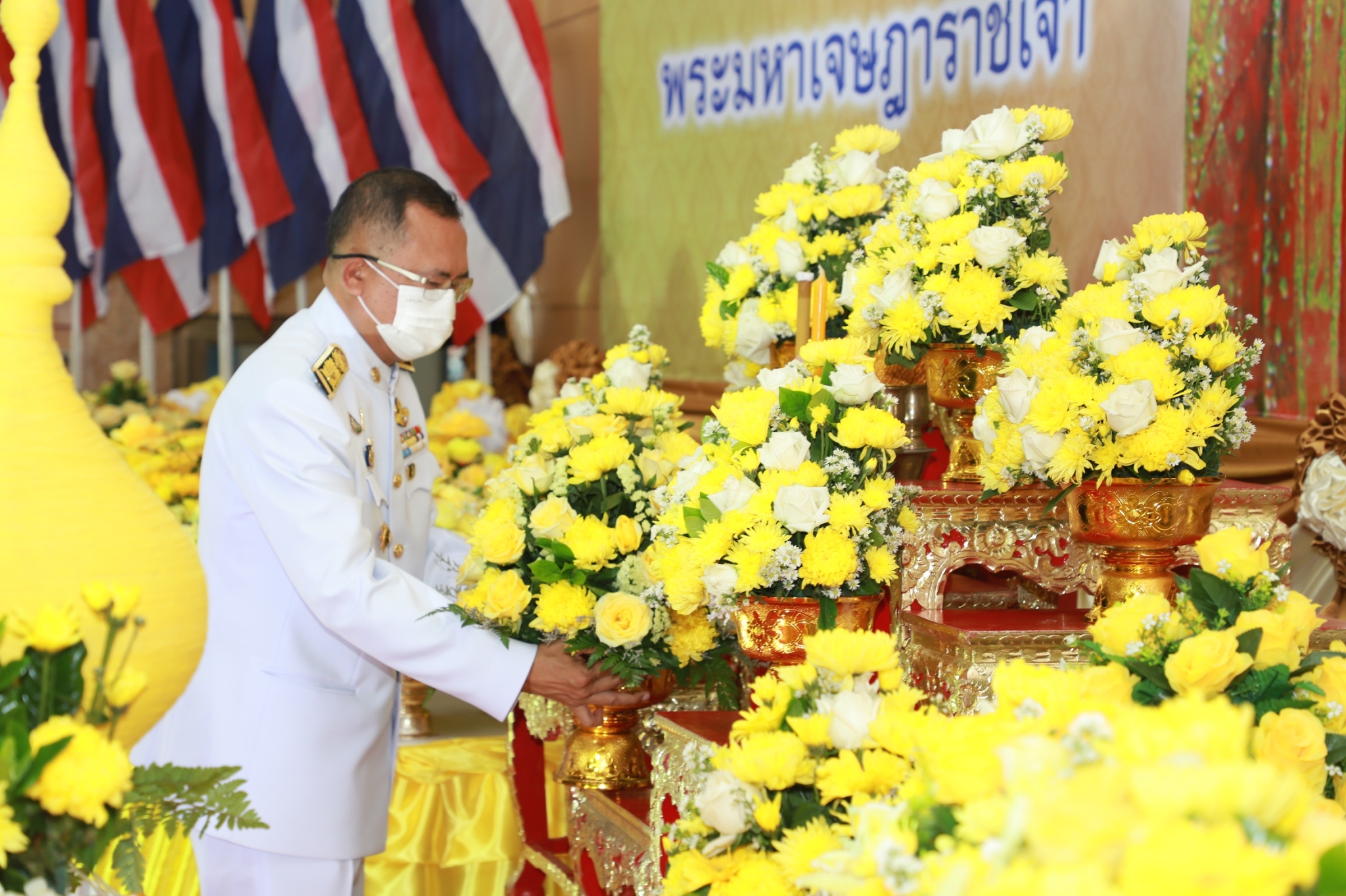 พช.ยโสธรร่วมรัฐพิธี “วันที่ระลึกพระบาทสมเด็จพระนั่งเกล้าเจ้าอยู่หัว พระมหาเจษฎาราชเจ้า” ประจำปี 2564 และร่วมกิจกรรมจิตอาสาพัฒนา เนื่องในวันที่ระลึกพระบาทสมเด็จพระนั่งเกล้าเจ้าอยู่หัว