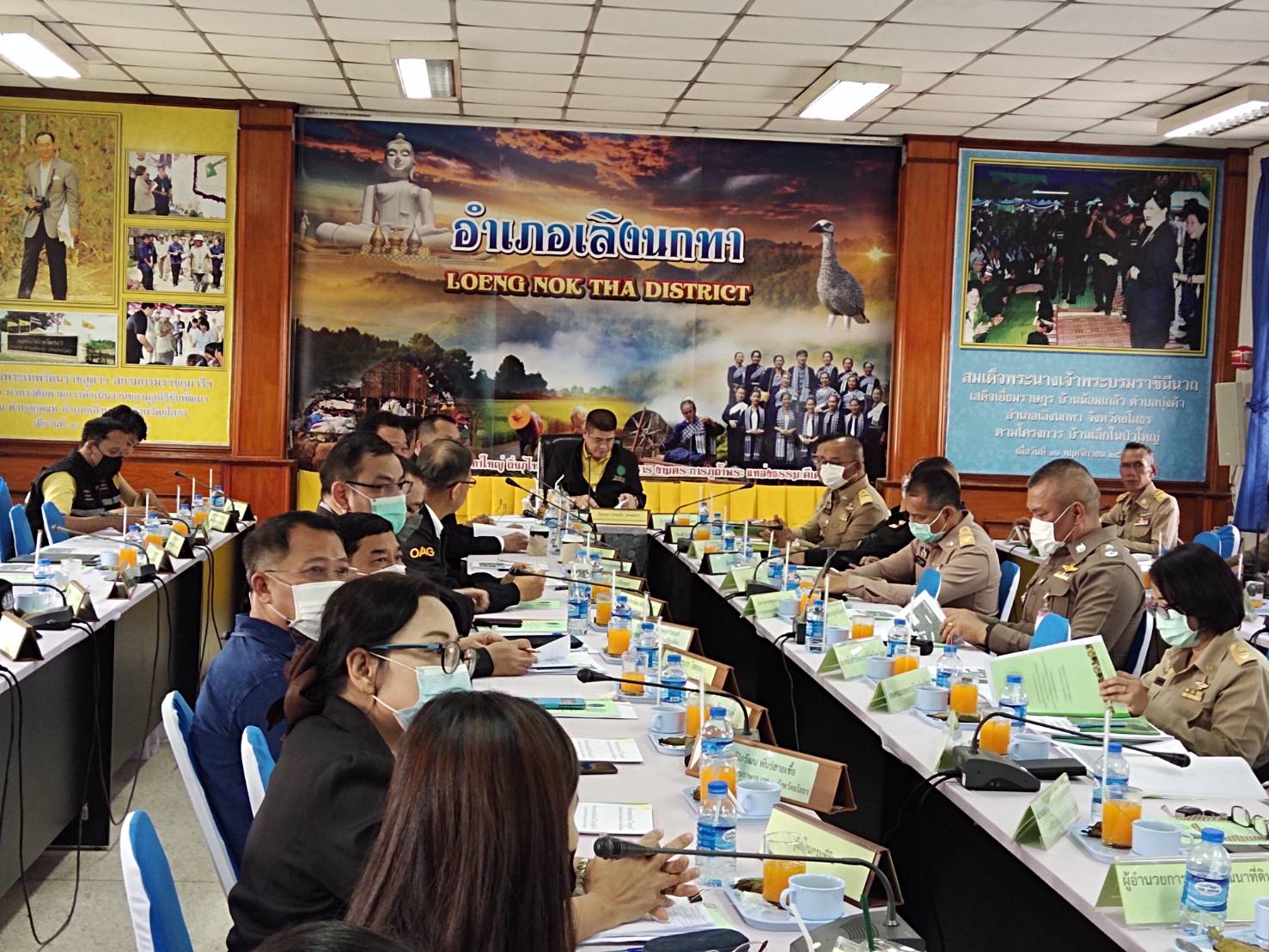 พช.ยโสธร ร่วมต้อนรับและร่วมประชุมการติดตามการแก้ไขปัญหาของขบวนการ ประชาชนเพื่อสังคมที่เป็นธรรม ของรัฐมนตรีช่วยว่าการกระทรวงเกษตรและสหกรณ์  (ร้อยเอก ธรรมนัส พรหมเผ่า)