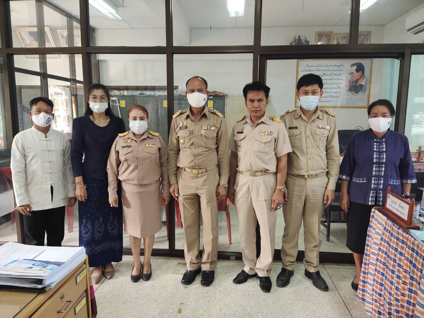 พช.ยโสธร ร่วมต้อนรับและร่วมประชุมการติดตามการแก้ไขปัญหาของขบวนการ ประชาชนเพื่อสังคมที่เป็นธรรม ของรัฐมนตรีช่วยว่าการกระทรวงเกษตรและสหกรณ์  (ร้อยเอก ธรรมนัส พรหมเผ่า)