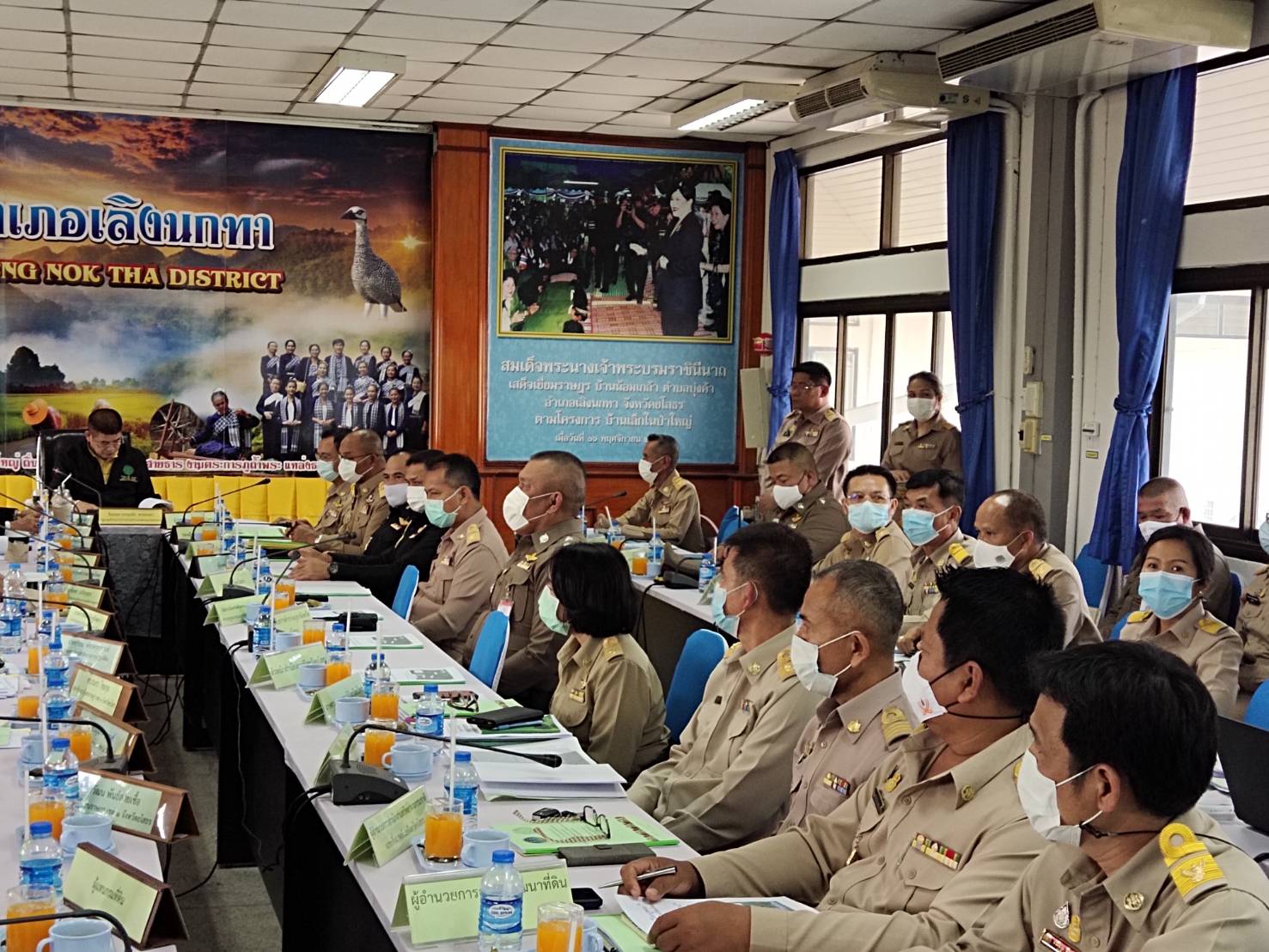 พช.ยโสธร ร่วมต้อนรับและร่วมประชุมการติดตามการแก้ไขปัญหาของขบวนการ ประชาชนเพื่อสังคมที่เป็นธรรม ของรัฐมนตรีช่วยว่าการกระทรวงเกษตรและสหกรณ์  (ร้อยเอก ธรรมนัส พรหมเผ่า)