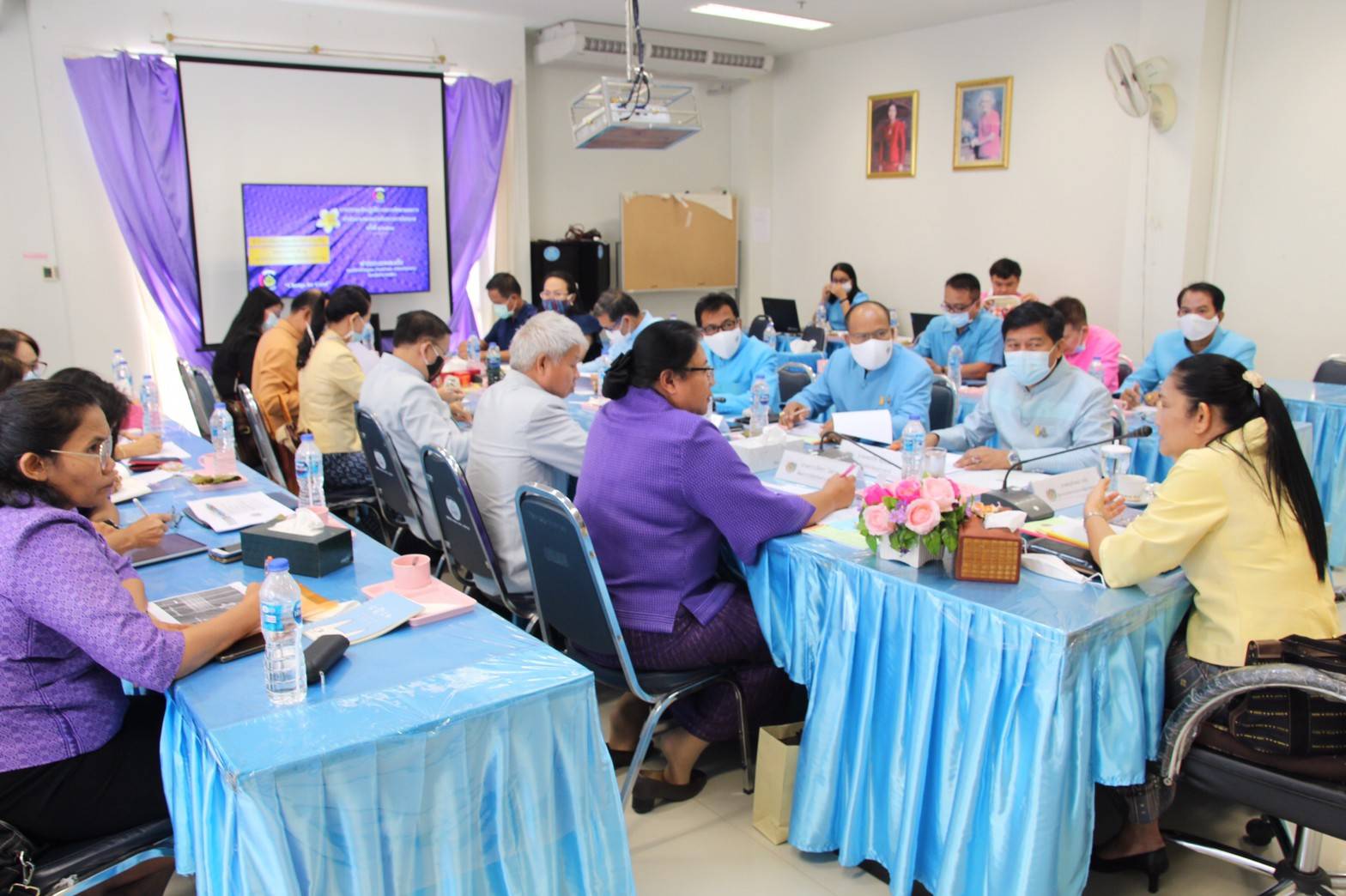 พช.ยโสธร ร่วมประชุมตรวจติดตามผลการดำเนินงานของหน่วยรับตรวจรายไตรมาส ครั้งที่ 2/2564 เขตตรวจราชการที่ 14 (จังหวัดอำนาจเจริญ ศรีสะเกษ ยโสธร และอุบลราชธานี) (จังหวัดอำนาจเจริญ ศรีสะเกษ ยโสธร และอุบลราชธานี)