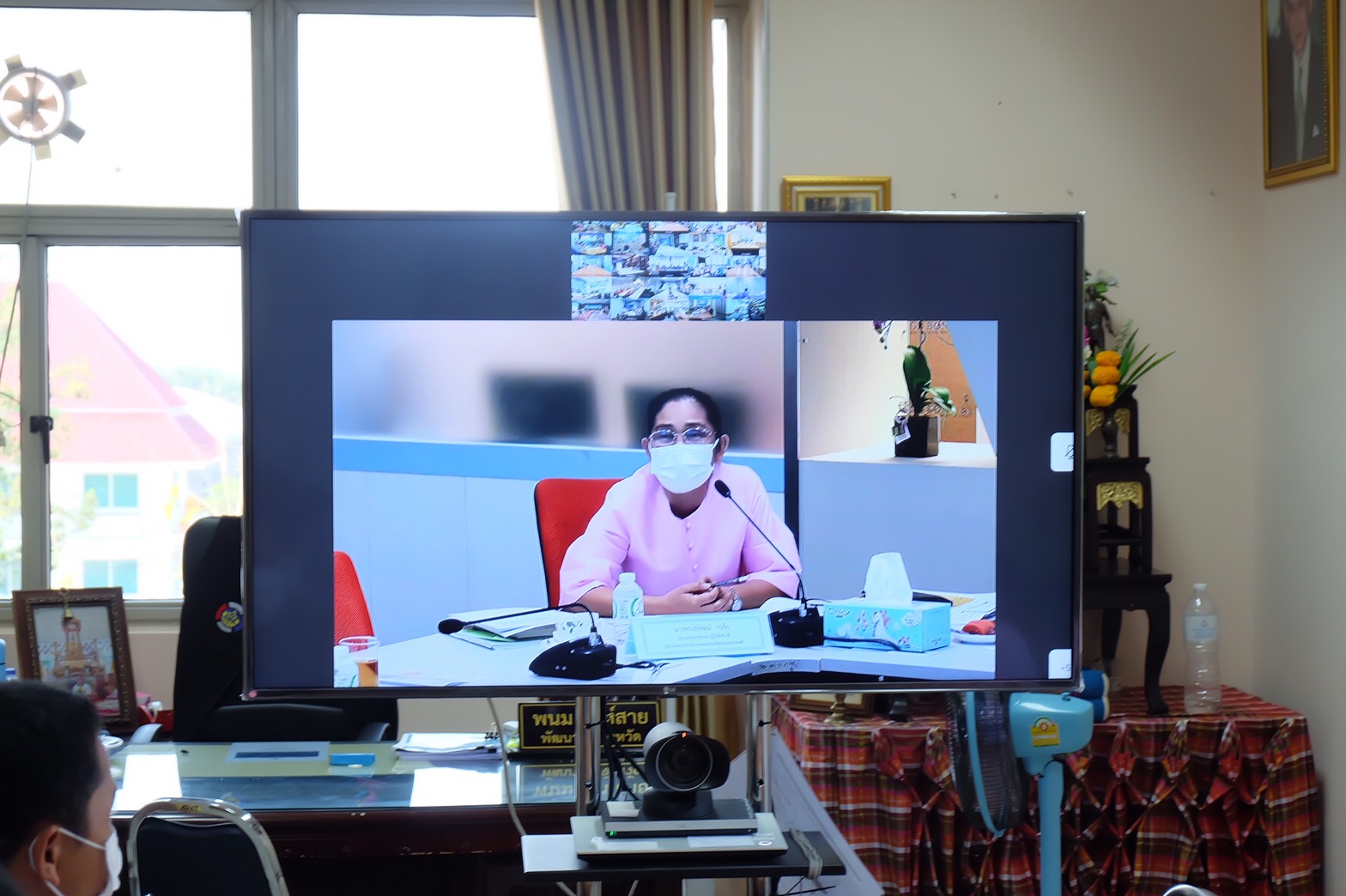 พช.ยโสธร ร่วมประชุมชี้แจง เร่งรัด กำกับติดตาม การดำเนินงาน กองทุนพัฒนาบทบาทสตรี ครั้งที่ 3/2564 ผ่านระบบวีดิทัศน์ทางไกล  (Video Conference)