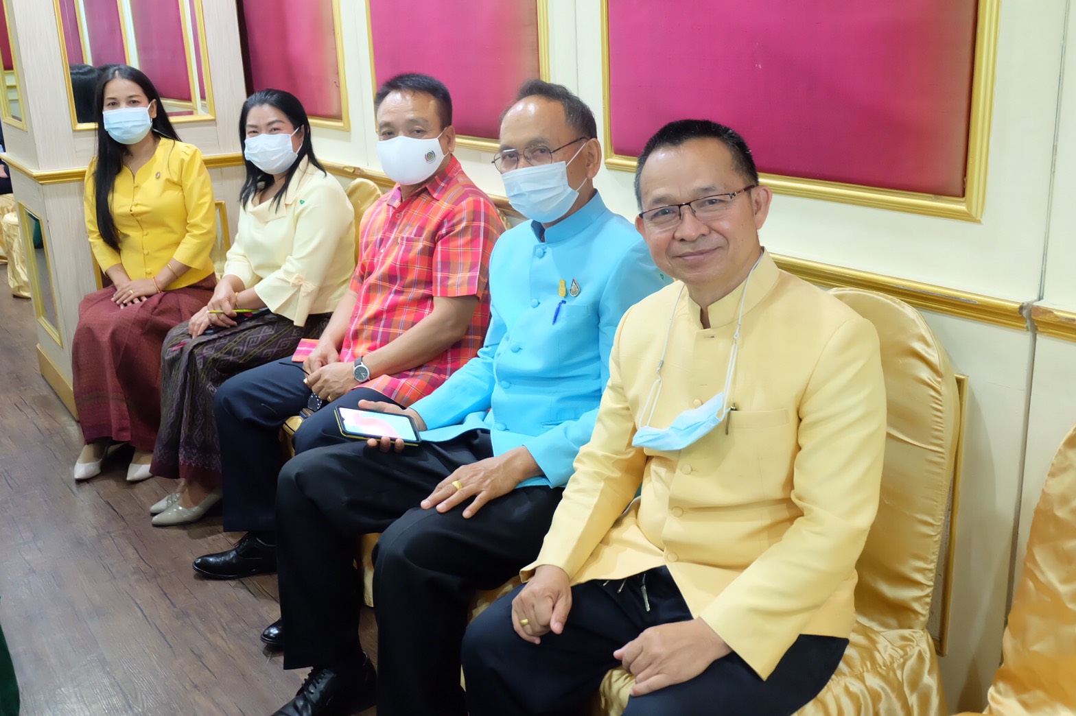 พช.ยโสธร  จัดประชุมโครงการพัฒนาด้านการท่องเที่ยวและบริการ กิจกรรมย่อย พัฒนาบรรจุภัณฑ์ OTOP และ Banner