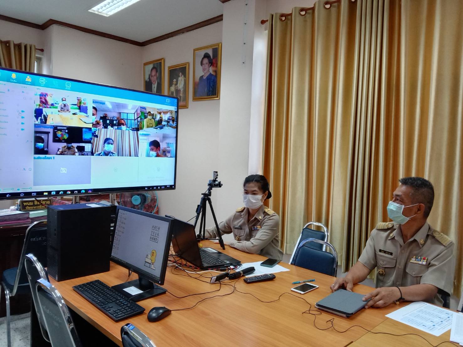 พช.ยโสธร  ประชุมการประกวดลายผ้าพระราชทาน” ผ้าลายขอเจ้าฟ้าสิริวัณณวรี นารีรัตนราชกัญญา โดยใช้ระบบsessioncall