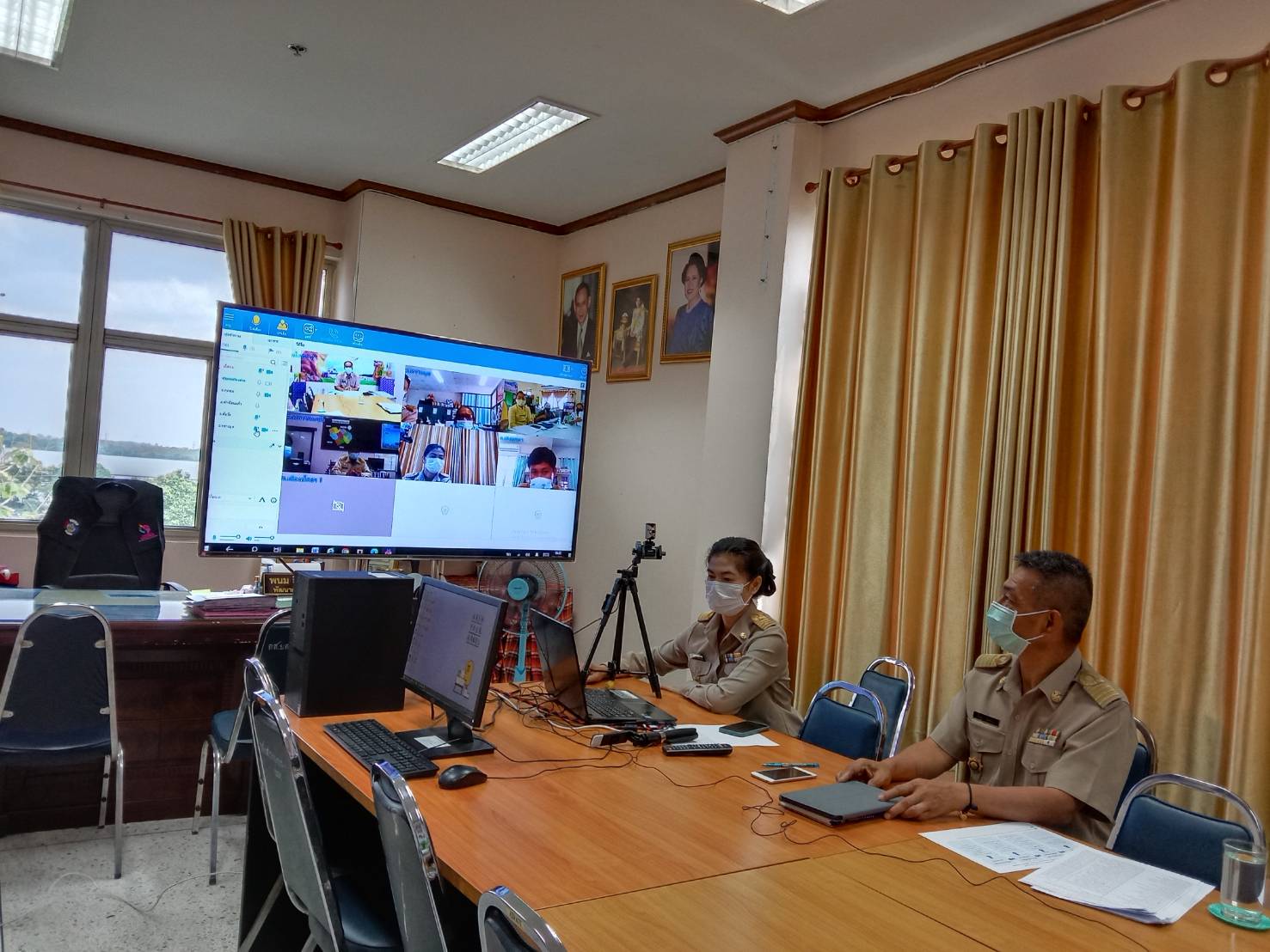พช.ยโสธร  ประชุมการประกวดลายผ้าพระราชทาน” ผ้าลายขอเจ้าฟ้าสิริวัณณวรี นารีรัตนราชกัญญา โดยใช้ระบบsessioncall