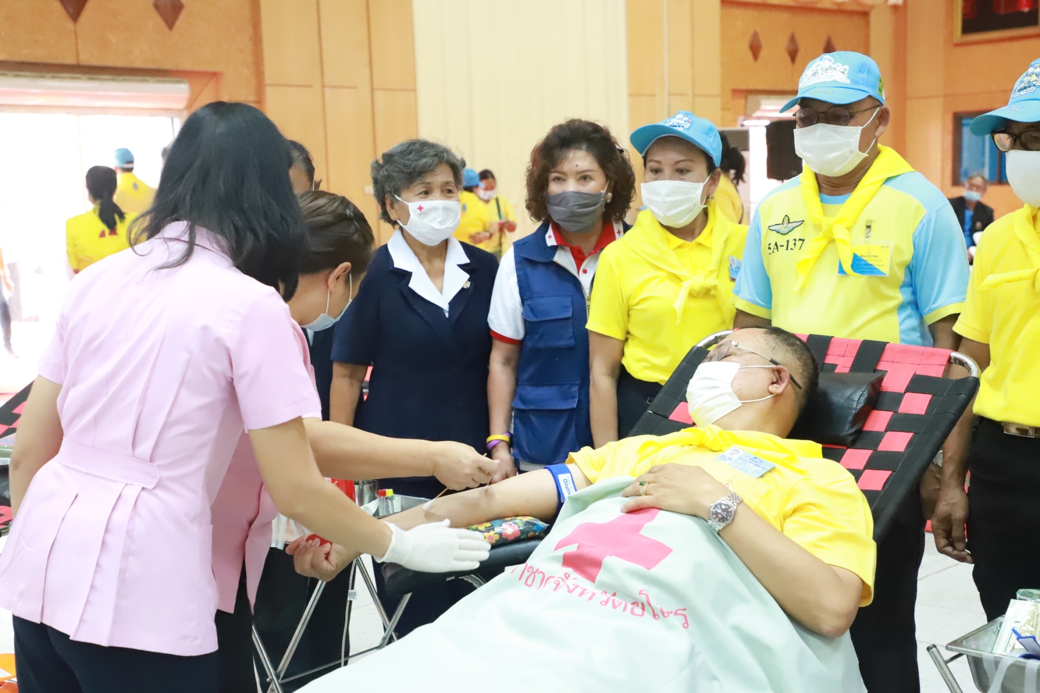 จังหวัดยโสธร รวมพลังแผ่นดิน คนดี ศรียโสธร และจิตอาสาร่วมบริจาคโลหิตและอวัยวะ “หนึ่งคนให้ หลายคนรับ” ถวายเป็นพระราชกุศล เนื่องในวันคล้ายวันพระราชสมภพ สมเด็จพระกนิษฐาธิราชเจ้า กรมสมเด็จพระเทพรัตนราชสุดาฯ สยามบรมราชกุมารี ประจำปี 2564