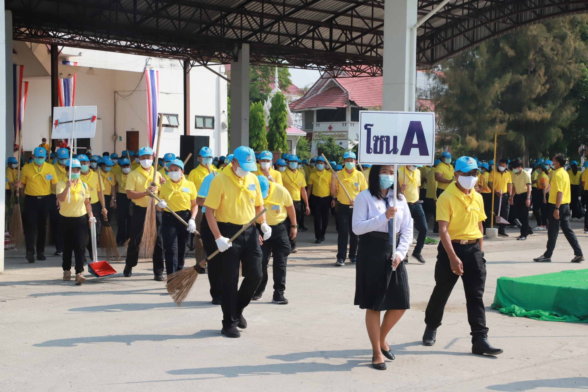 จังหวัดยโสธร ร่วมกับ พช.ยโสธร จัดกิจกรรมจิตอาสาพัฒนาเนื่องในวันคล้ายวันพระราชสมภพสมเด็จพระกนิษฐาธิราชเจ้า กรมสมเด็จพระเทพรัตนราชสุดาฯ สยามบรมราชกุมารี ในวันที่ 2 เมษายน 2564