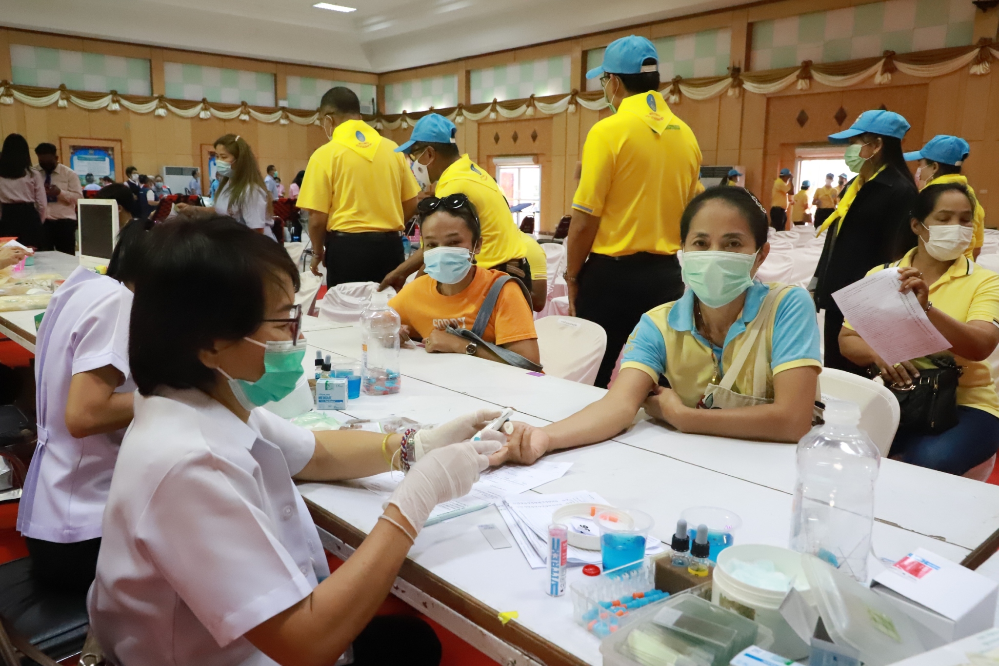 จังหวัดยโสธร รวมพลังแผ่นดิน คนดี ศรียโสธร และจิตอาสาร่วมบริจาคโลหิตและอวัยวะ “หนึ่งคนให้ หลายคนรับ” ถวายเป็นพระราชกุศล เนื่องในวันคล้ายวันพระราชสมภพ สมเด็จพระกนิษฐาธิราชเจ้า กรมสมเด็จพระเทพรัตนราชสุดาฯ สยามบรมราชกุมารี ประจำปี 2564