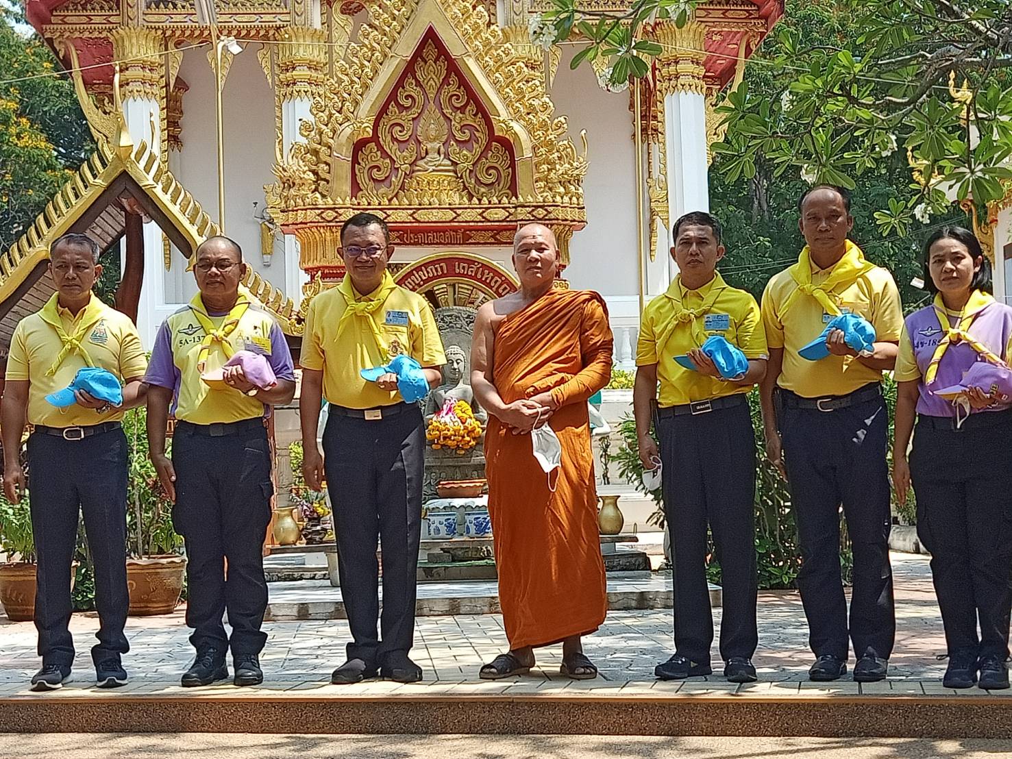 พช.ยโสธร ร่วมพิธีถวายเครื่องราชสักการะ เนื่องในวันพระบาทสมเด็จพระพุทธยอดฟ้าจุฬาโลกมหาราชและวันที่ระลึกมหาจักรีบรมราชวงศ์