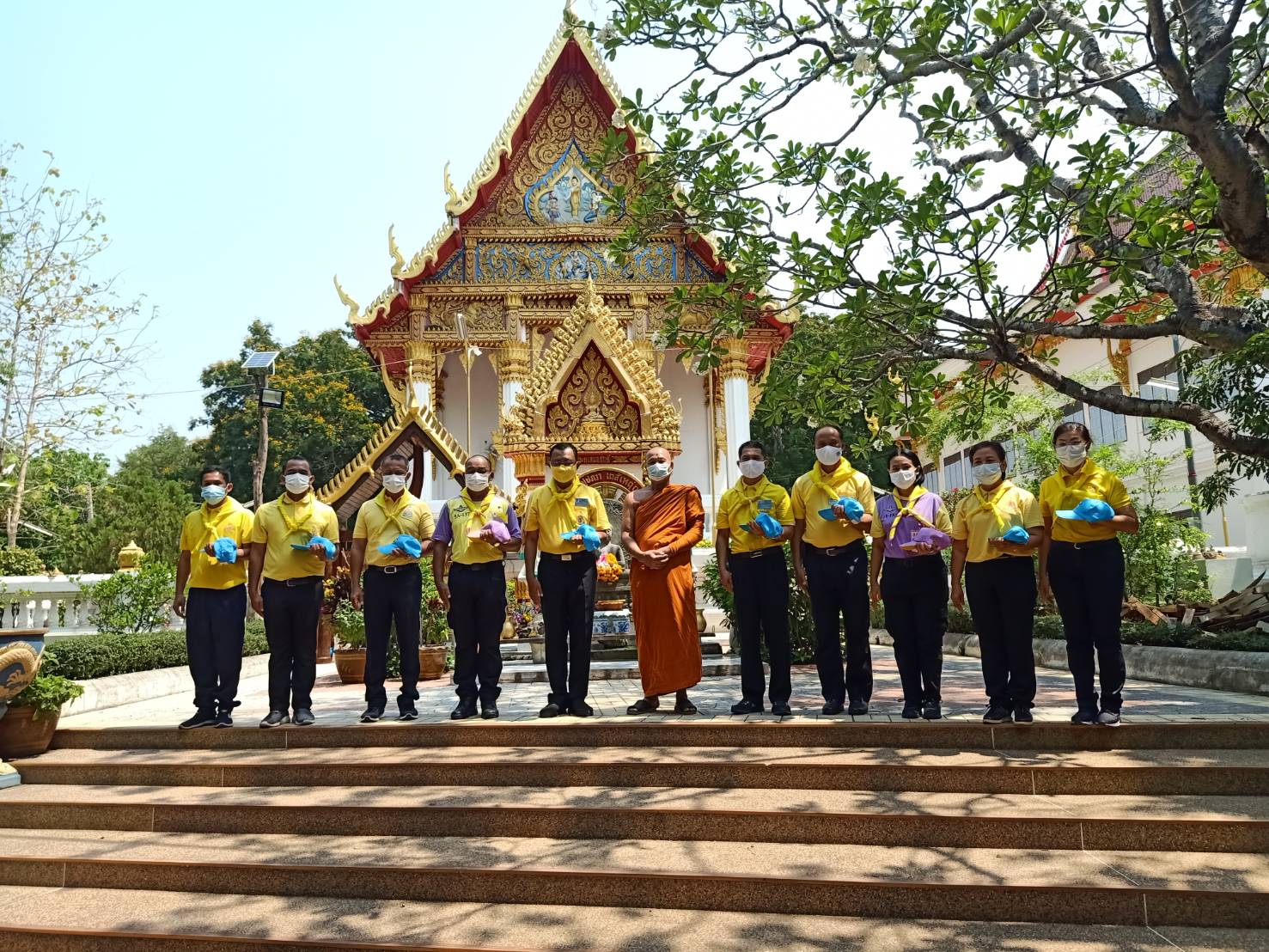 พช.ยโสธร ร่วมพิธีถวายเครื่องราชสักการะ เนื่องในวันพระบาทสมเด็จพระพุทธยอดฟ้าจุฬาโลกมหาราชและวันที่ระลึกมหาจักรีบรมราชวงศ์