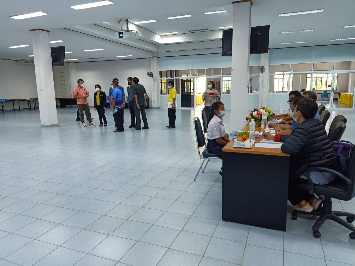 พช.ยโสธร  พัฒนาการจังหวัดยโสธรร่วมงานคัดเลือกผู้ขอรับทุนนวัตกรรมสายอาชีพชั้นสูงและปลูกต้นไม้