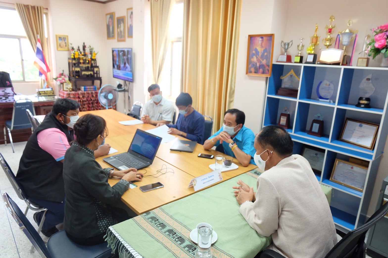 พช.ยโสธร  พัฒนาการจังหวัดยโสธรผลักดันภารกิจราชการ 4.0 ด้วย Appication O’talk