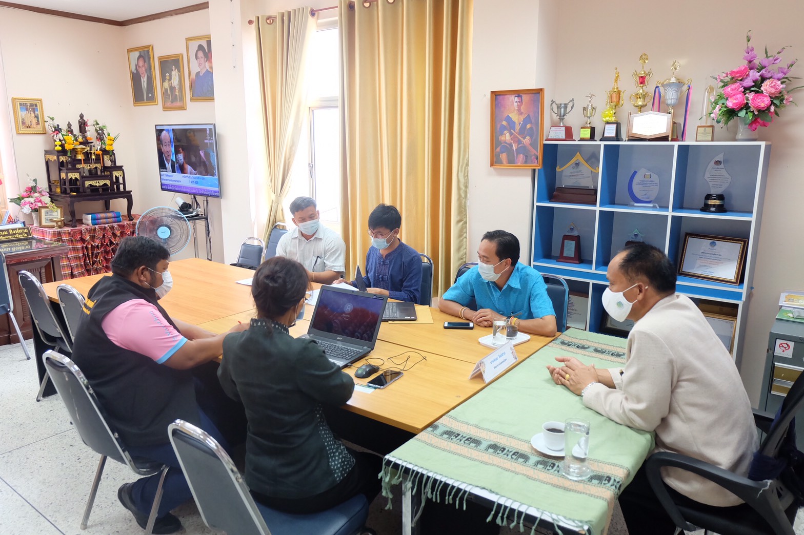 พช.ยโสธร  พัฒนาการจังหวัดยโสธรผลักดันภารกิจราชการ 4.0 ด้วย Appication O’talk