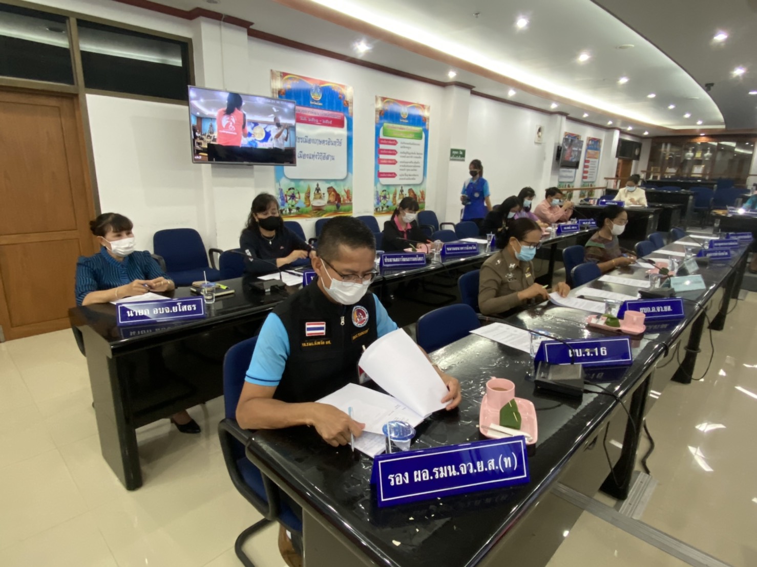 พช.ยโสธร  ร่วมประชุมคณะกรรมการจัดกิจกรรมทำบุญตักบาตร บวงสรวงสักการะสิ่งศักดิ์สิทธิ์ และรำสมโภช ในงาน “250 ปี ฮุ่งเฮืองเมืองยศ”