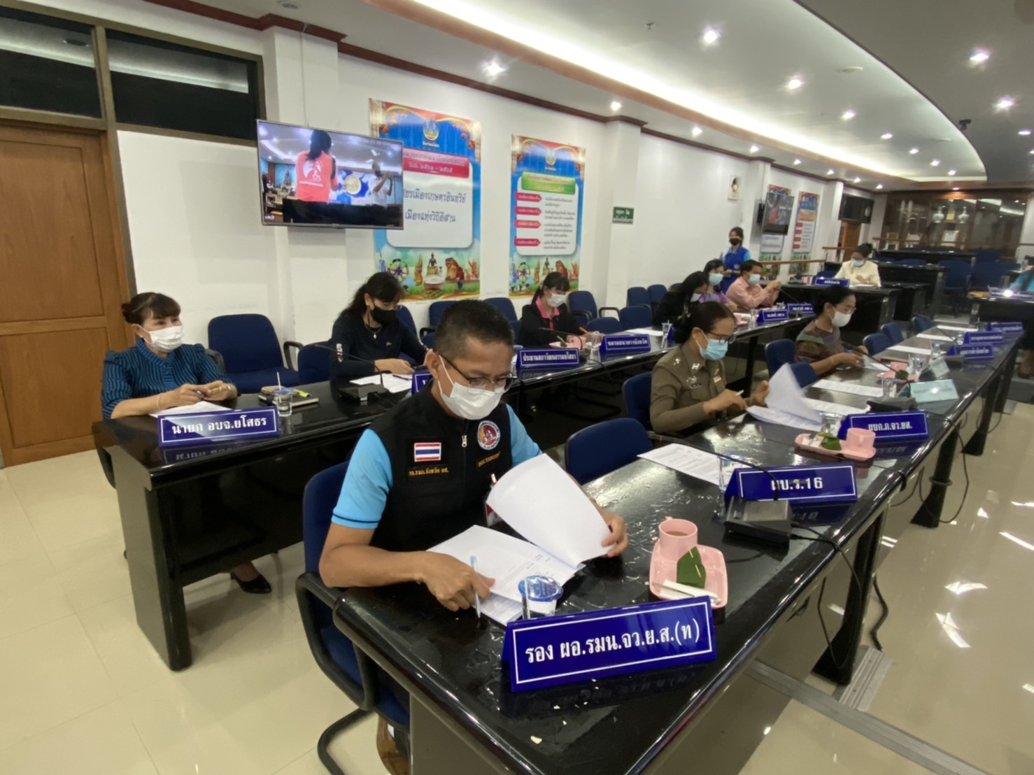 พช.ยโสธร  ร่วมประชุมคณะกรรมการจัดกิจกรรมทำบุญตักบาตร บวงสรวงสักการะสิ่งศักดิ์สิทธิ์ และรำสมโภช ในงาน “250 ปี ฮุ่งเฮืองเมืองยศ”