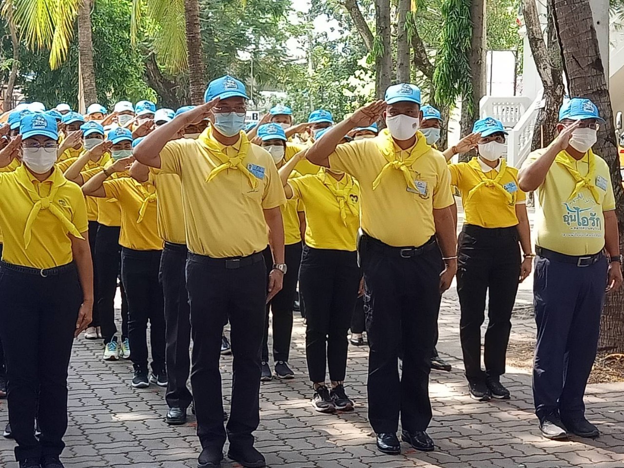 พช.ยโสธร ร่วมพิธีถวายเครื่องราชสักการะ เนื่องในวันพระบาทสมเด็จพระพุทธยอดฟ้าจุฬาโลกมหาราชและวันที่ระลึกมหาจักรีบรมราชวงศ์