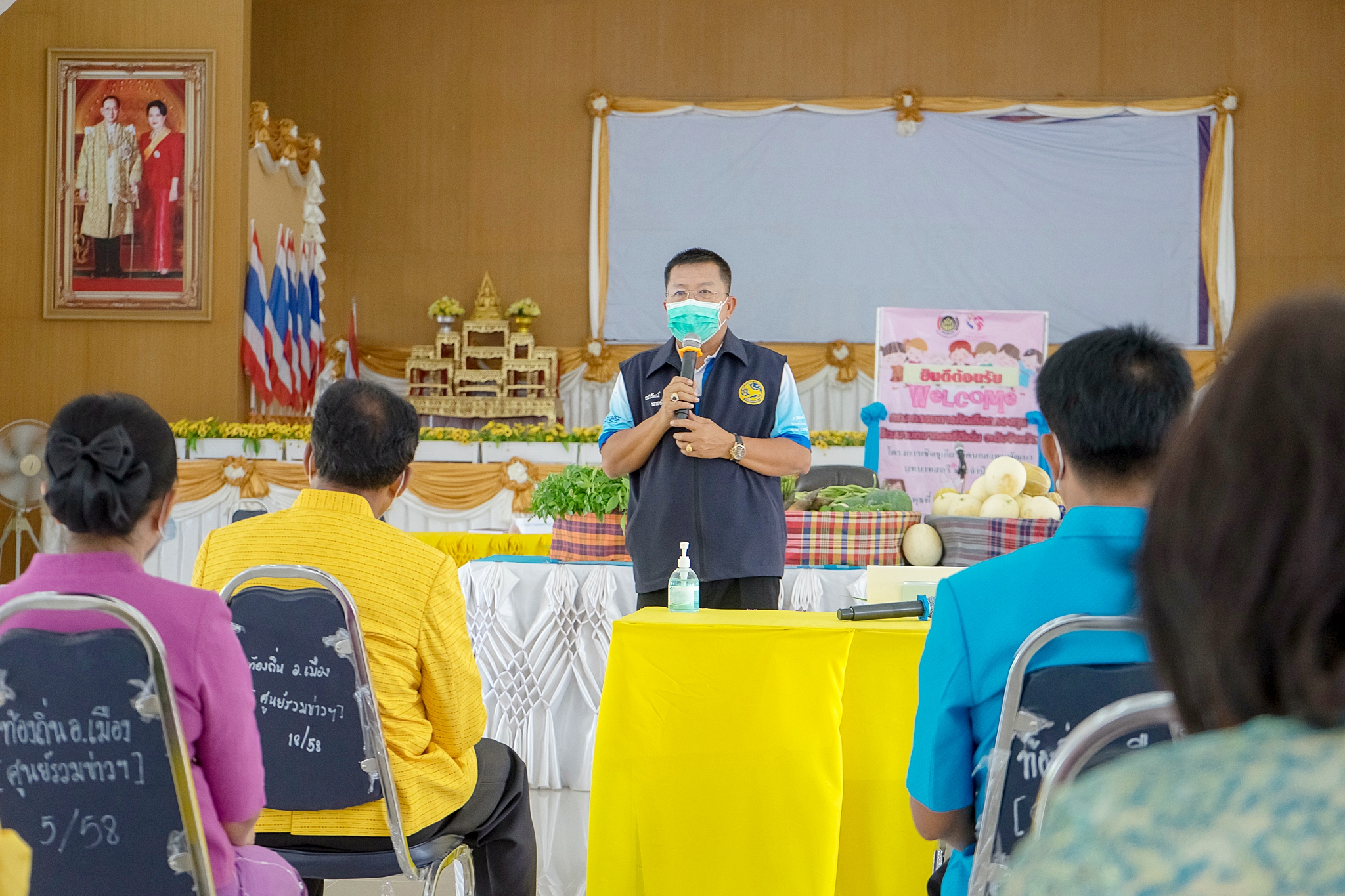 พช.ยโสธร  ลุยคัดเลือกคนกองทุนพัฒนาบทบาทสตรีดีเด่นระดับจังหวัด ประจำปี 2564 เป็นวันที่ 3
