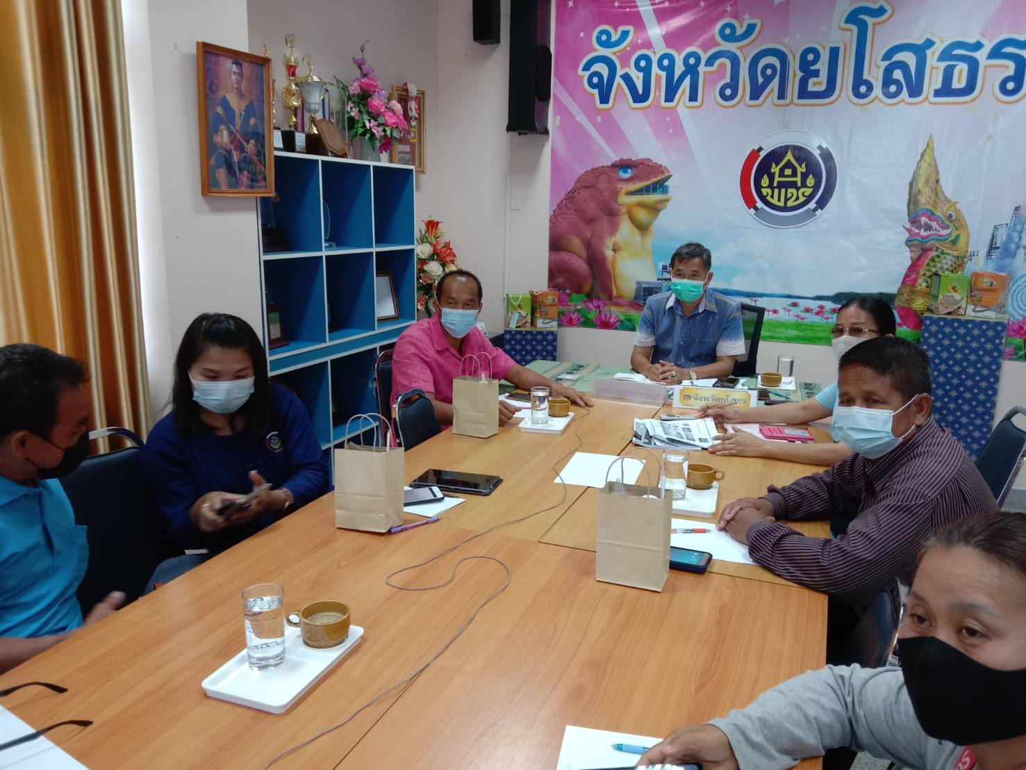 ร่วมรับฟังประชุมเชิงปฏิบัติการพัฒนาศักยภาพการจัดกิจกรรมส่งเสริมการเรียนที่นักท่องเที่ยวลงมือปฏิบัติ  ผ่านระบบวีดีทัศน์ทางไกล (Video Conference) จากกรมการพัฒนาชุมชน