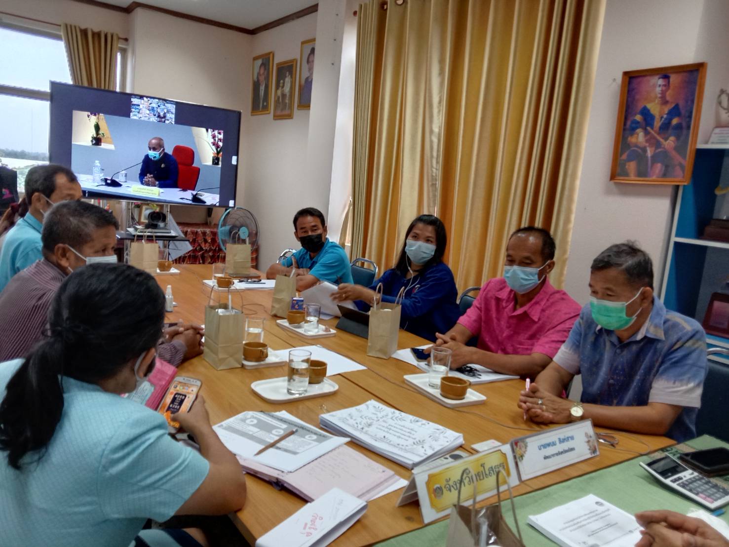 ร่วมรับฟังประชุมเชิงปฏิบัติการพัฒนาศักยภาพการจัดกิจกรรมส่งเสริมการเรียนที่นักท่องเที่ยวลงมือปฏิบัติ  ผ่านระบบวีดีทัศน์ทางไกล (Video Conference) จากกรมการพัฒนาชุมชน