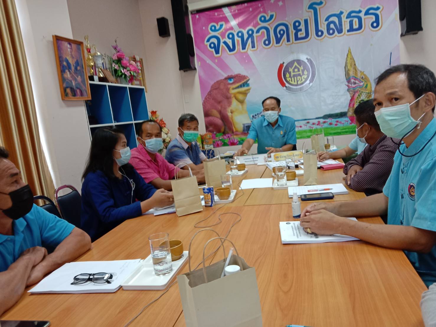 ร่วมรับฟังประชุมเชิงปฏิบัติการพัฒนาศักยภาพการจัดกิจกรรมส่งเสริมการเรียนที่นักท่องเที่ยวลงมือปฏิบัติ  ผ่านระบบวีดีทัศน์ทางไกล (Video Conference) จากกรมการพัฒนาชุมชน