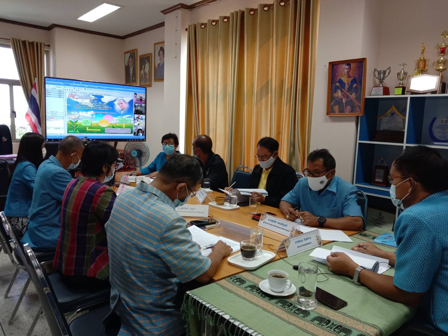 ?  พช. ยโสธร ประชุมคณะอนุกรรมการเพื่อการรับรองมาตรฐานการพัฒนาชุมชน (มชช.)  จังหวัดยโสธร ผ่านระบบประชุมออนไลน์ Session Call