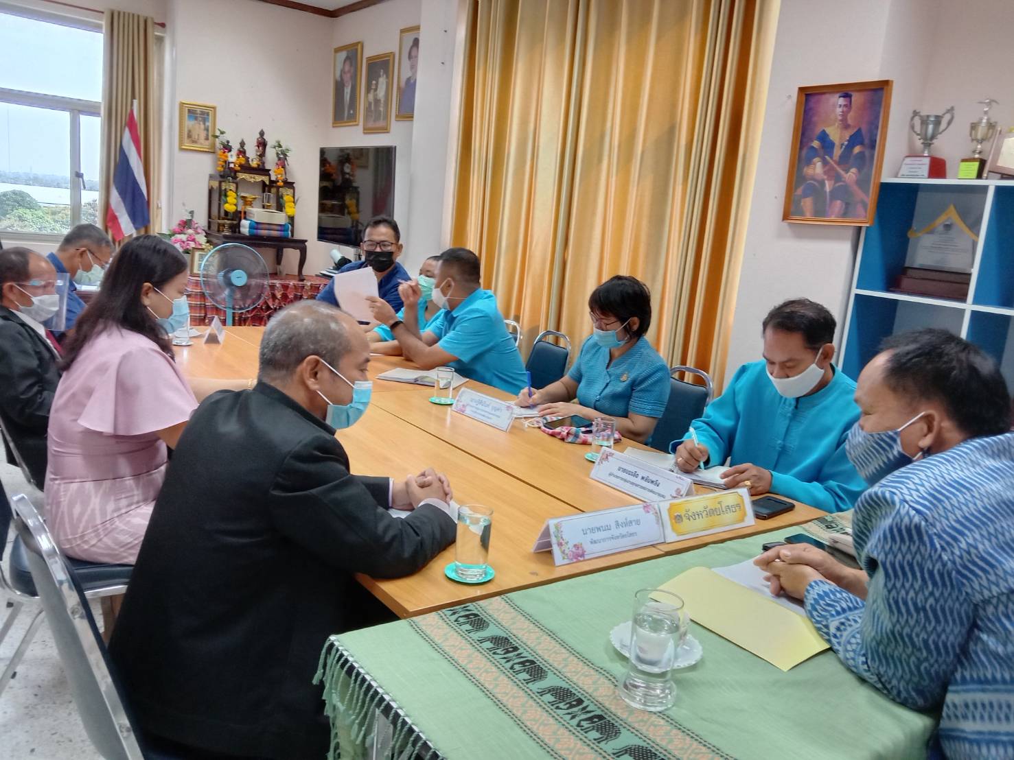 พช.ยโสธร  ให้การต้อนรับผู้อำนวยการสำนักงานตรวจเงินแผ่นดินจังหวัดยโสธร ที่มีกำหนดการเข้าทำการตรวจสอบจัดซื้อ จัดจ้างของสำนักงานพัฒนาชุมชนจังหวัดยโสธร