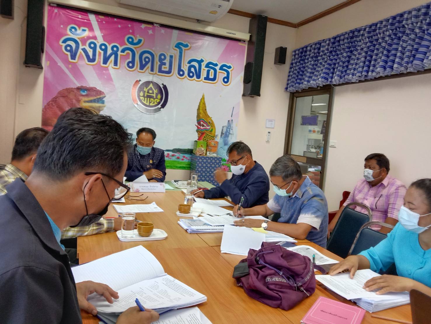 ประชุมพิจารณาตรวจการดำเนินงานก่อสร้างชลประทานโครงการพัฒนาพื้นที่ต้นแบบการคุณภาพชีวิตตามหลักทฤษฎีใหม่ ประยุกต์สู่ “โคก หนอง นา พช.”  ในพื้นที่จังหวัดยโสธร ครั้งที่ 7/2564
