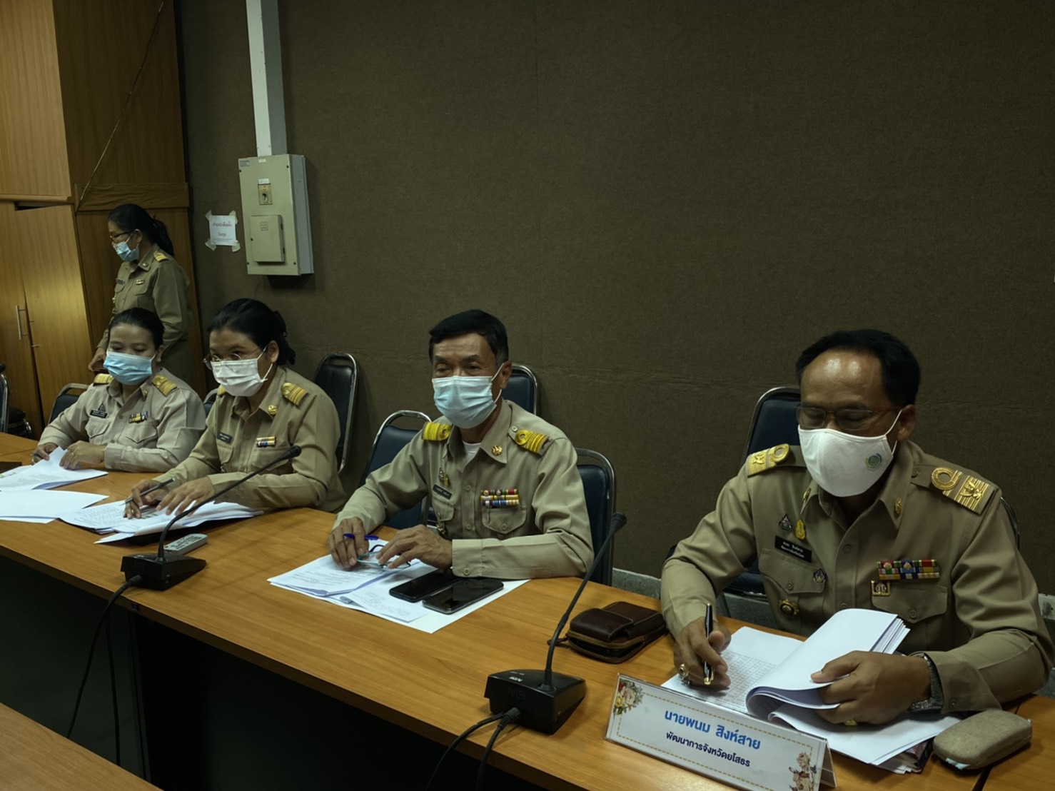 พช.ยโสธร  จัดประชุมคณะกรรมการคัดสรรกิจกรรมพัฒนาชุมชนดีเด่น ระดับจังหวัดยโสธร ประจำปี 2564  ครั้งที่ 1 / 2564